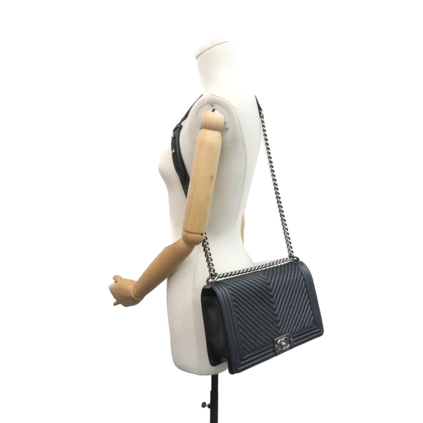 CHANEL 斜紋牛皮皮革Boy Chanel Chain Shoulder Bag銀扣鏈帶肩背袋