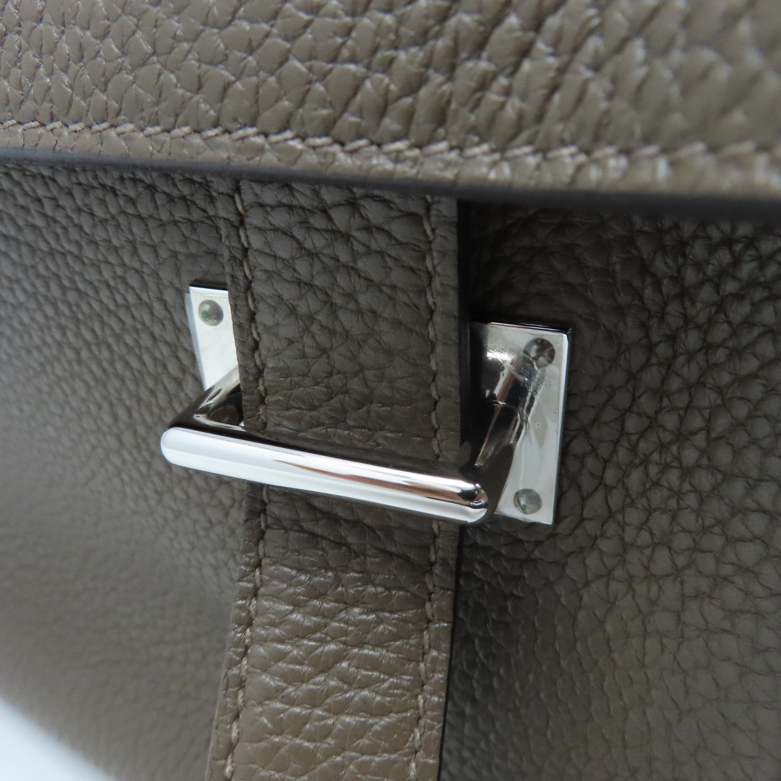 HERMES Taurillon Clemence皮革Steve 35银扣肩背袋褐灰色