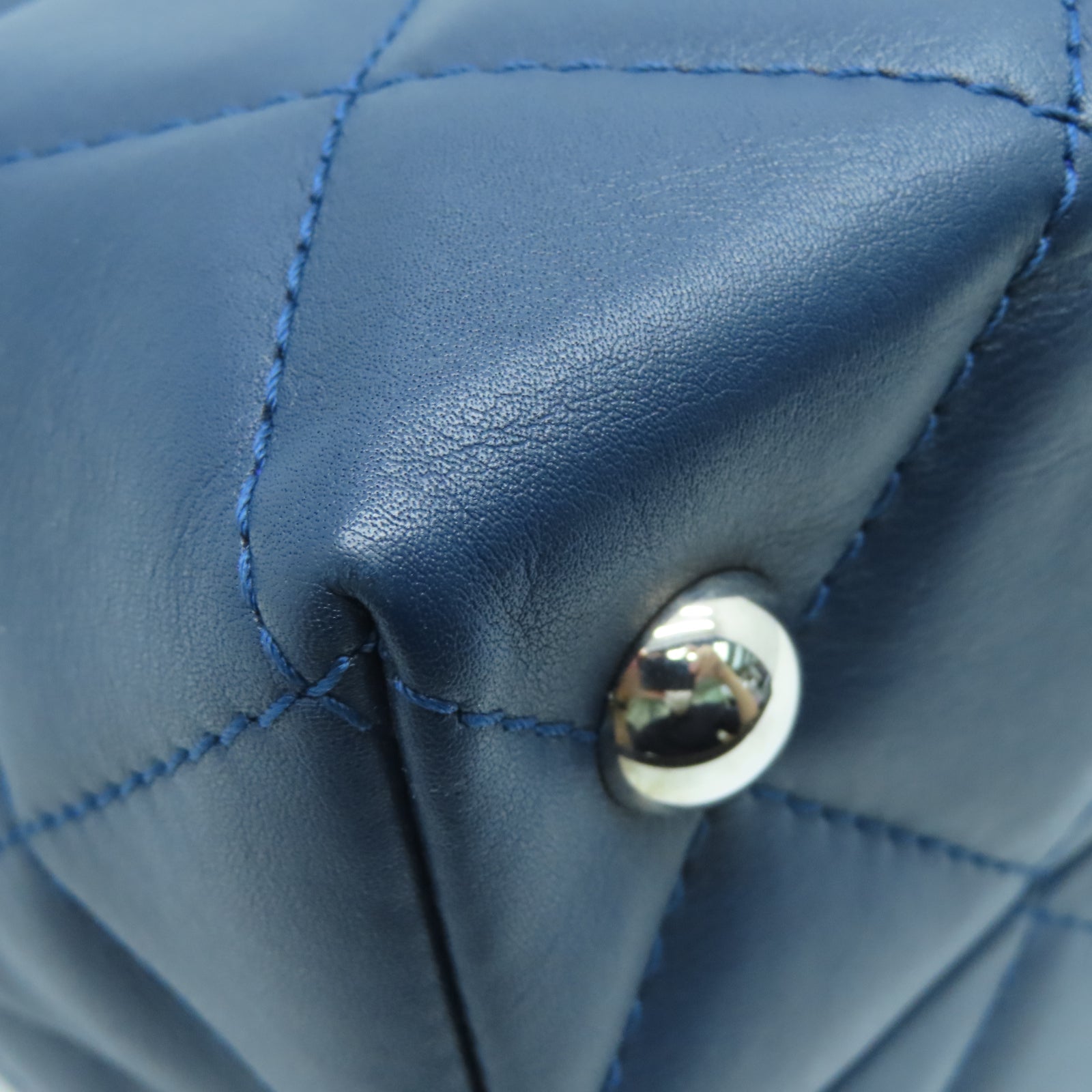 CHANEL 菱格牛皮皮革Chain Shoulder Tote银扣链带肩背袋蓝色