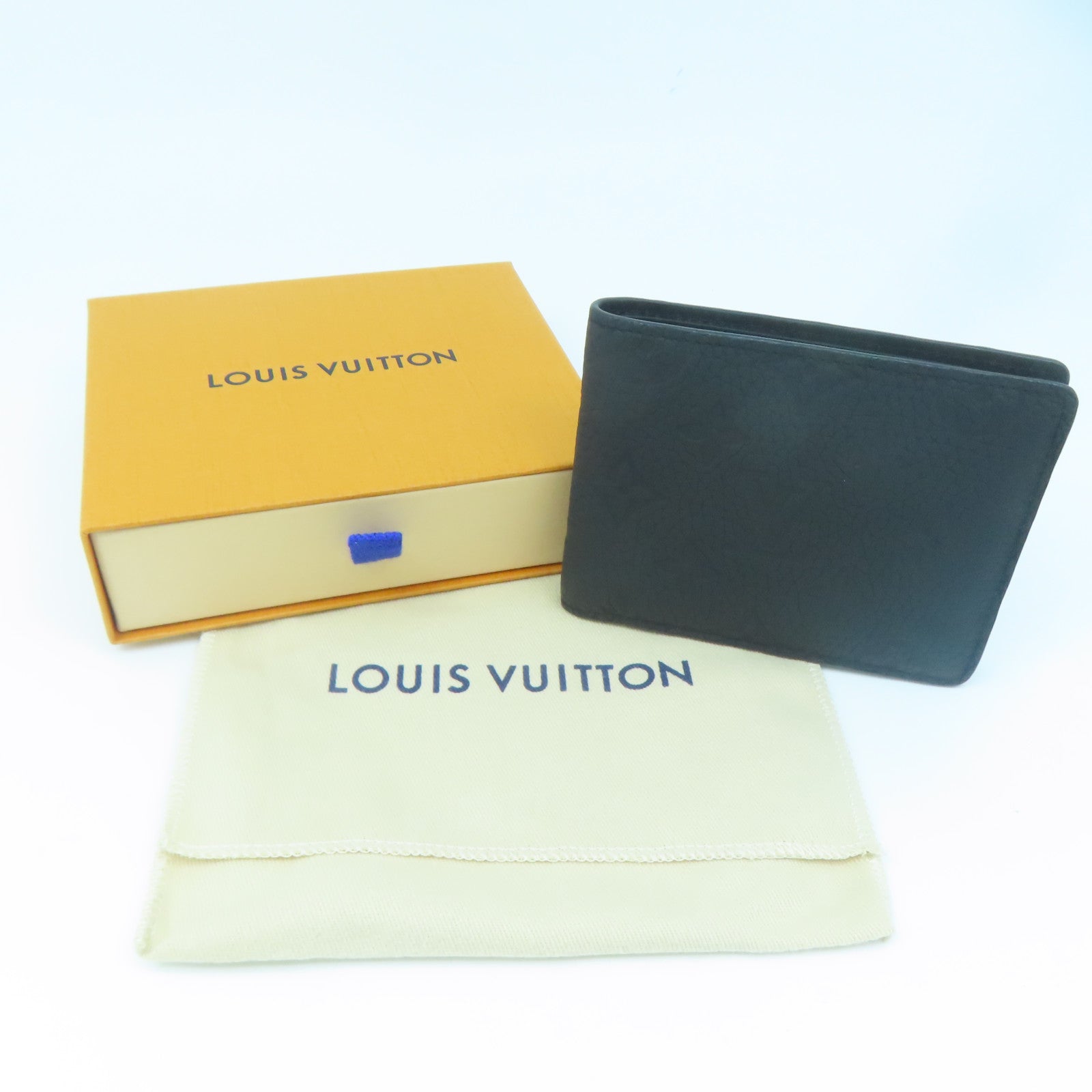 LOUIS VUITTON Monogram Taurillon Multiple錢包黑色