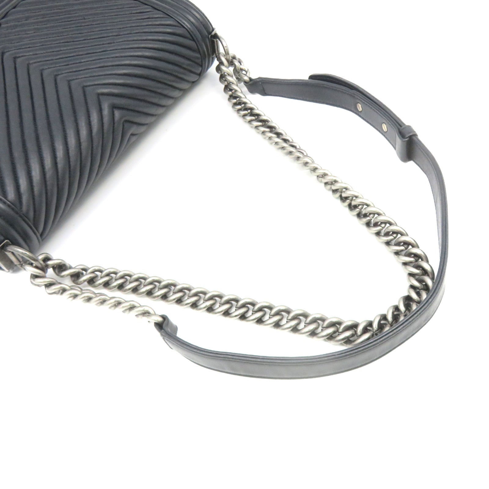 CHANEL 斜紋牛皮皮革Boy Chanel Chain Shoulder Bag銀扣鏈帶肩背袋