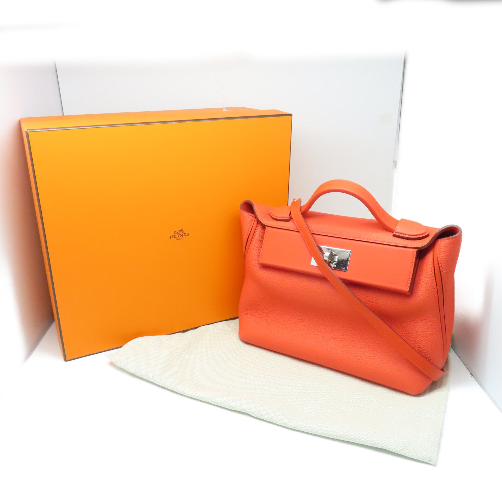 HERMES Togo皮革24/24 29cm银扣手挽肩背两用袋火橘色