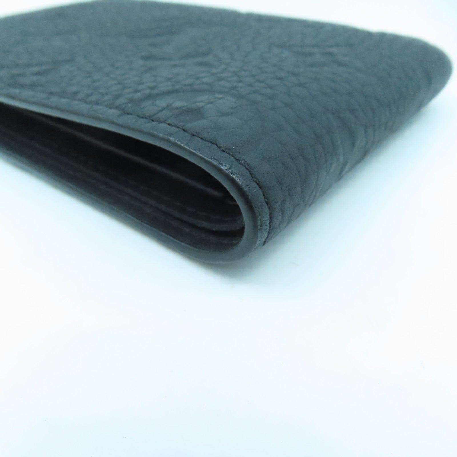 LOUIS VUITTON Monogram Taurillon Multiple錢包黑色