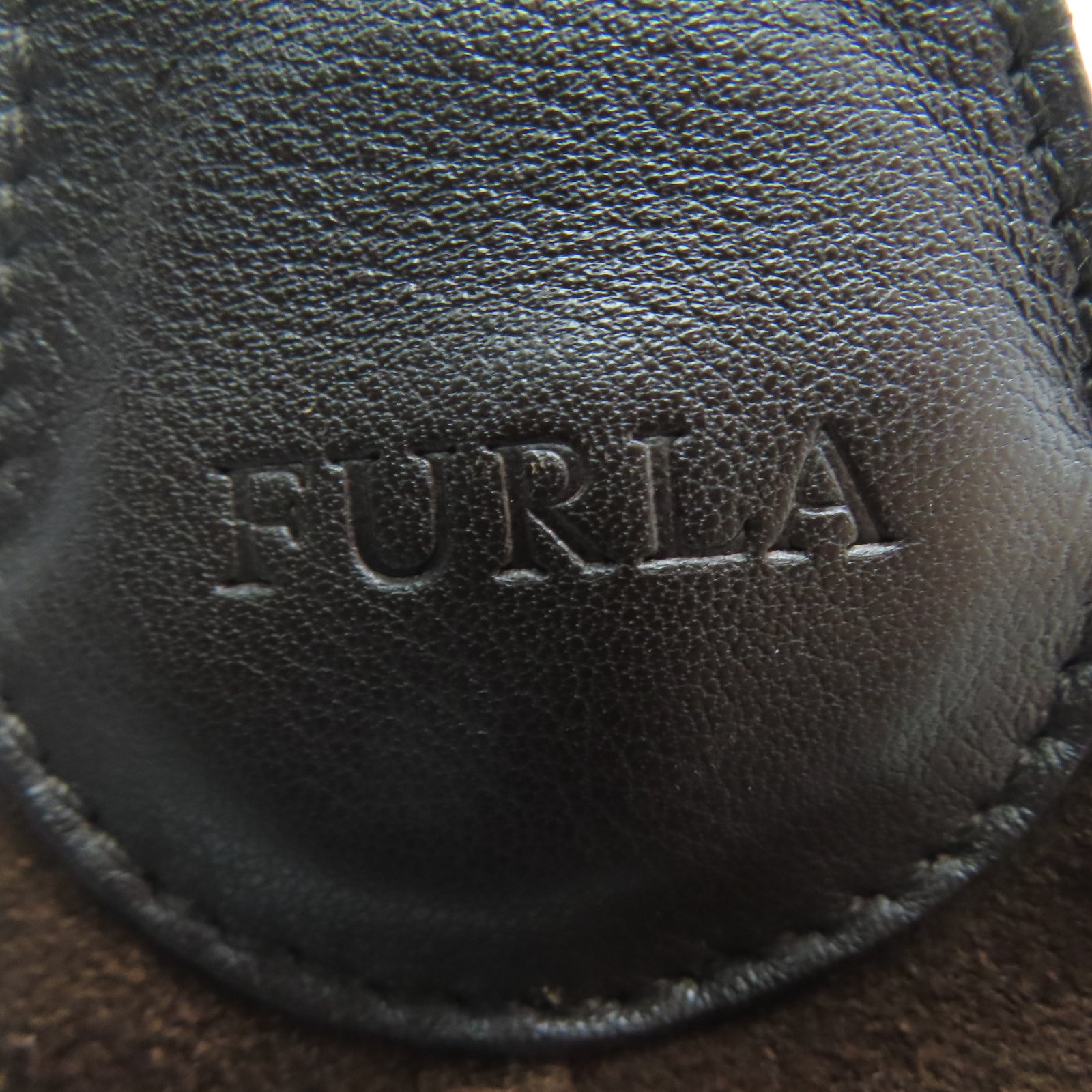 Furla 麂皮皮革Shoulder Bag银扣肩背袋啡色