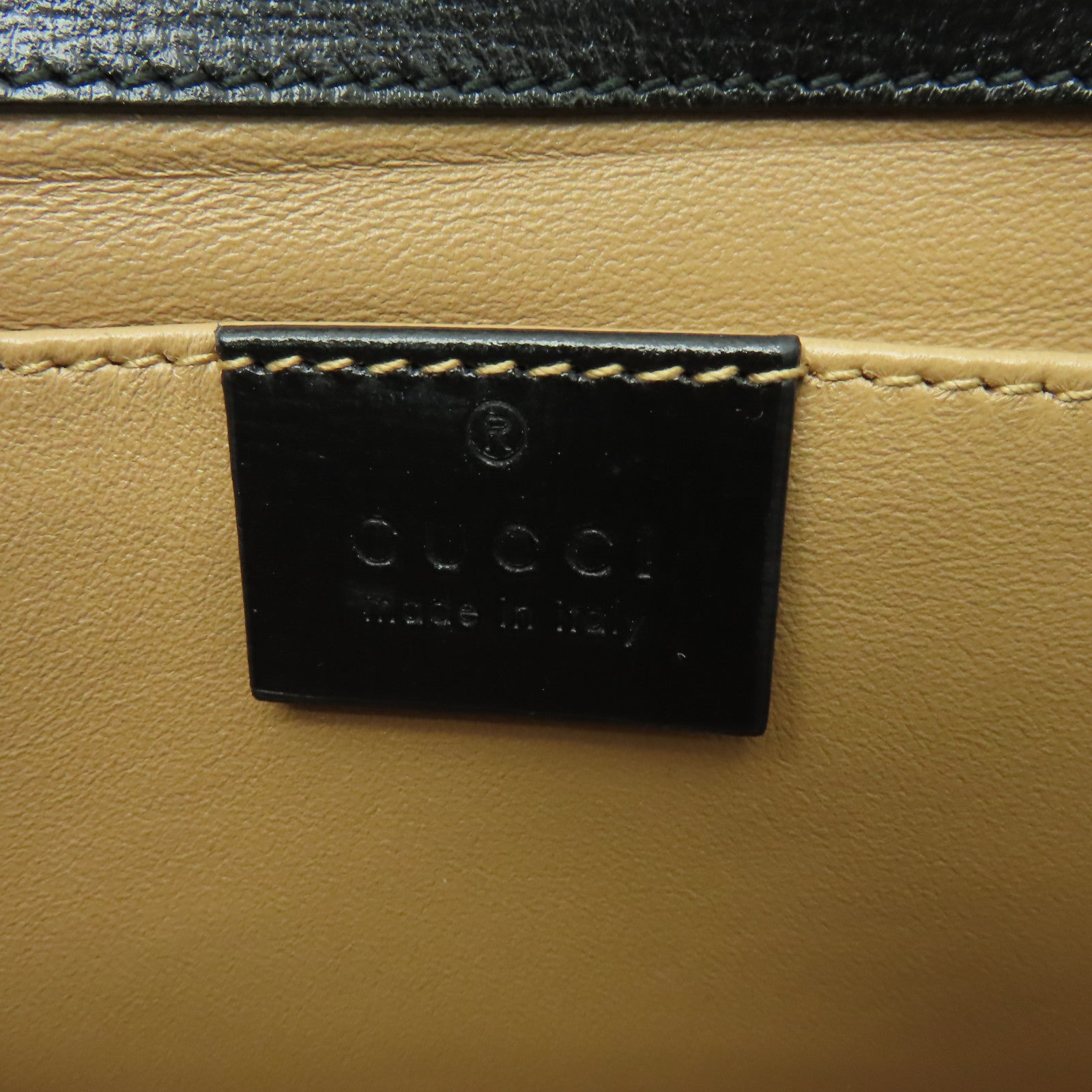 GUCCI 牛皮皮革Broadway Clutch Bag金扣手拿包黑色
