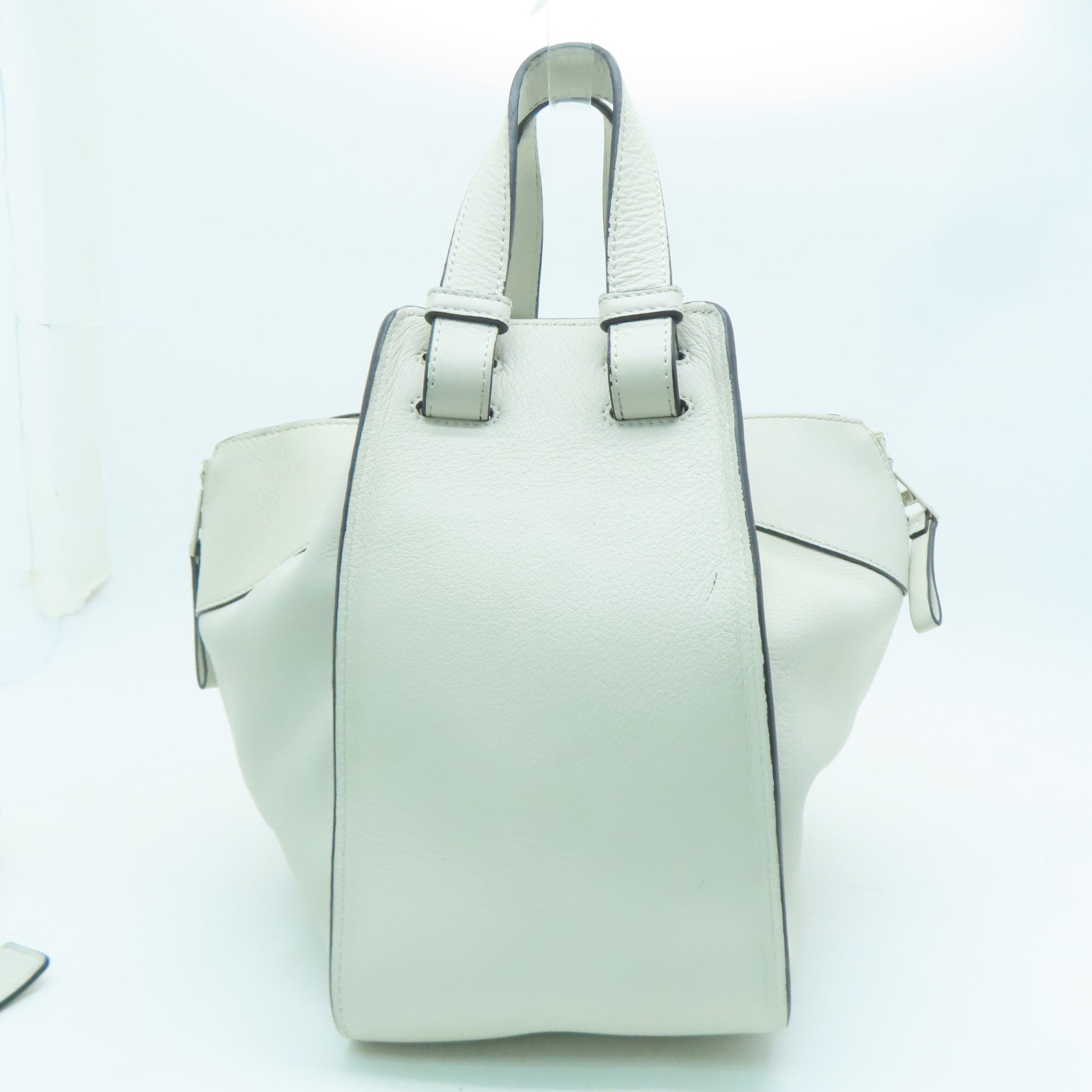 LOEWE 牛皮皮革Small Hammock Bag銀扣手挽肩背兩用袋米色