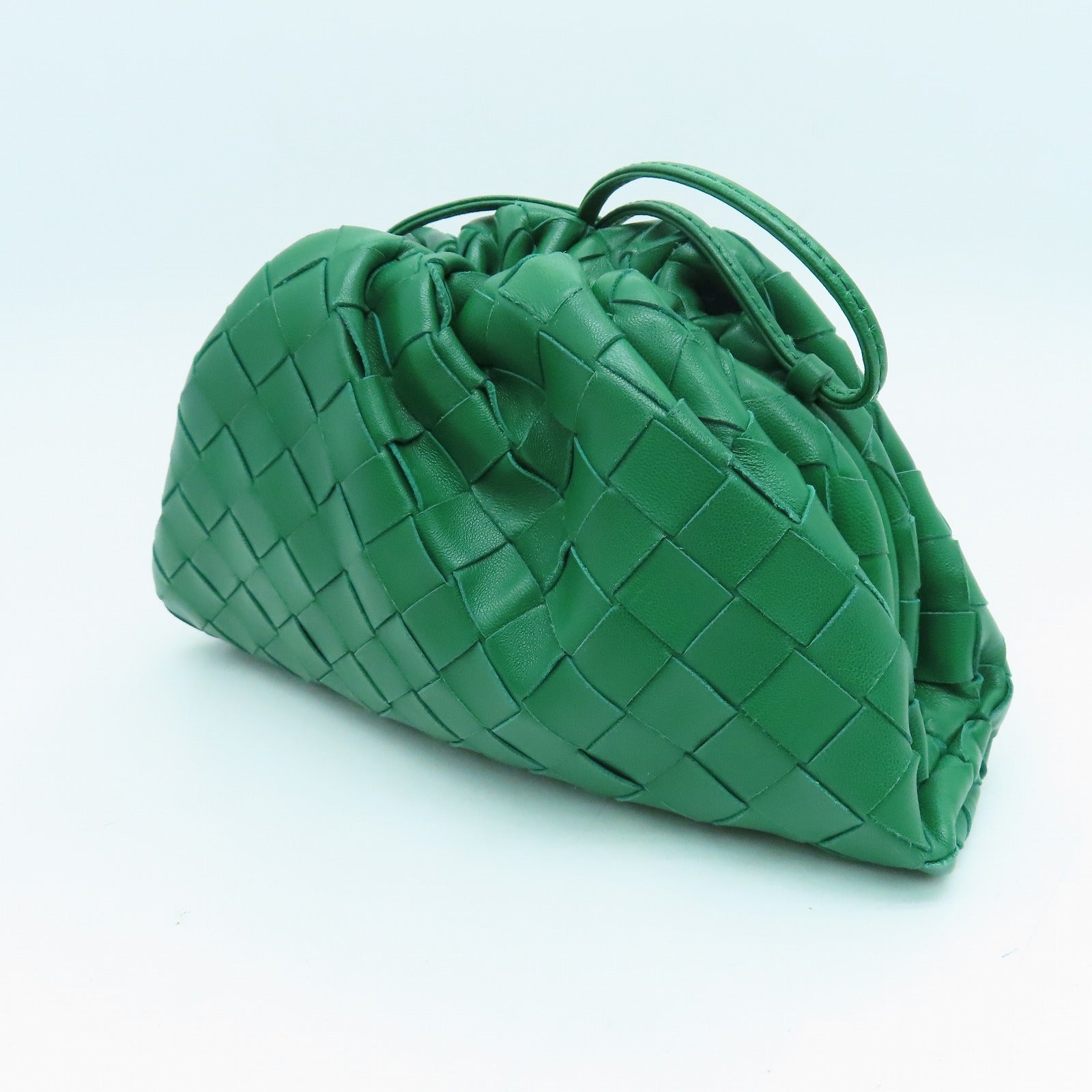 BOTTEGA VENETA 羊皮皮革Mini Pouch肩背袋绿色