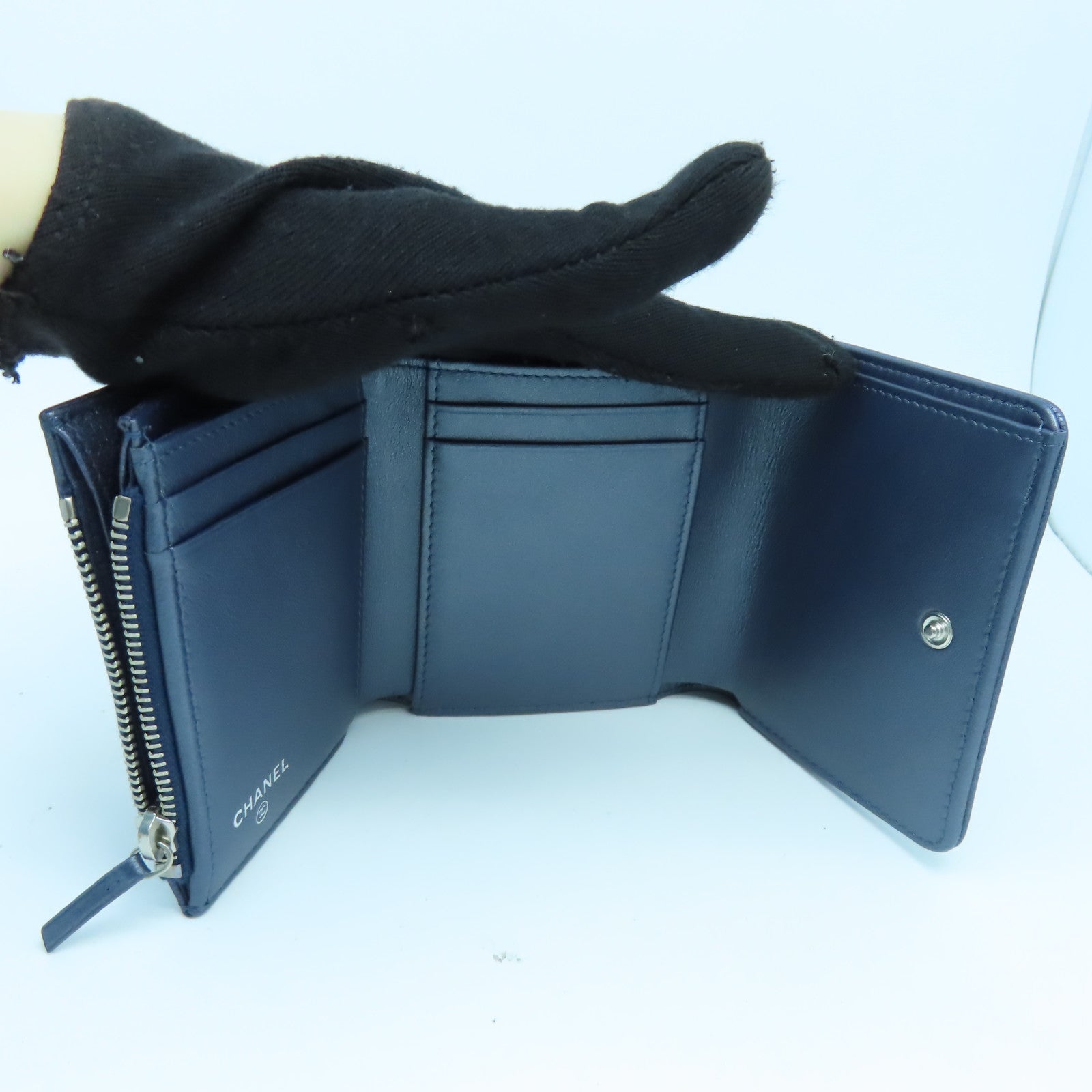 CHANEL 牛皮皮革Wallet銀扣錢包紫色