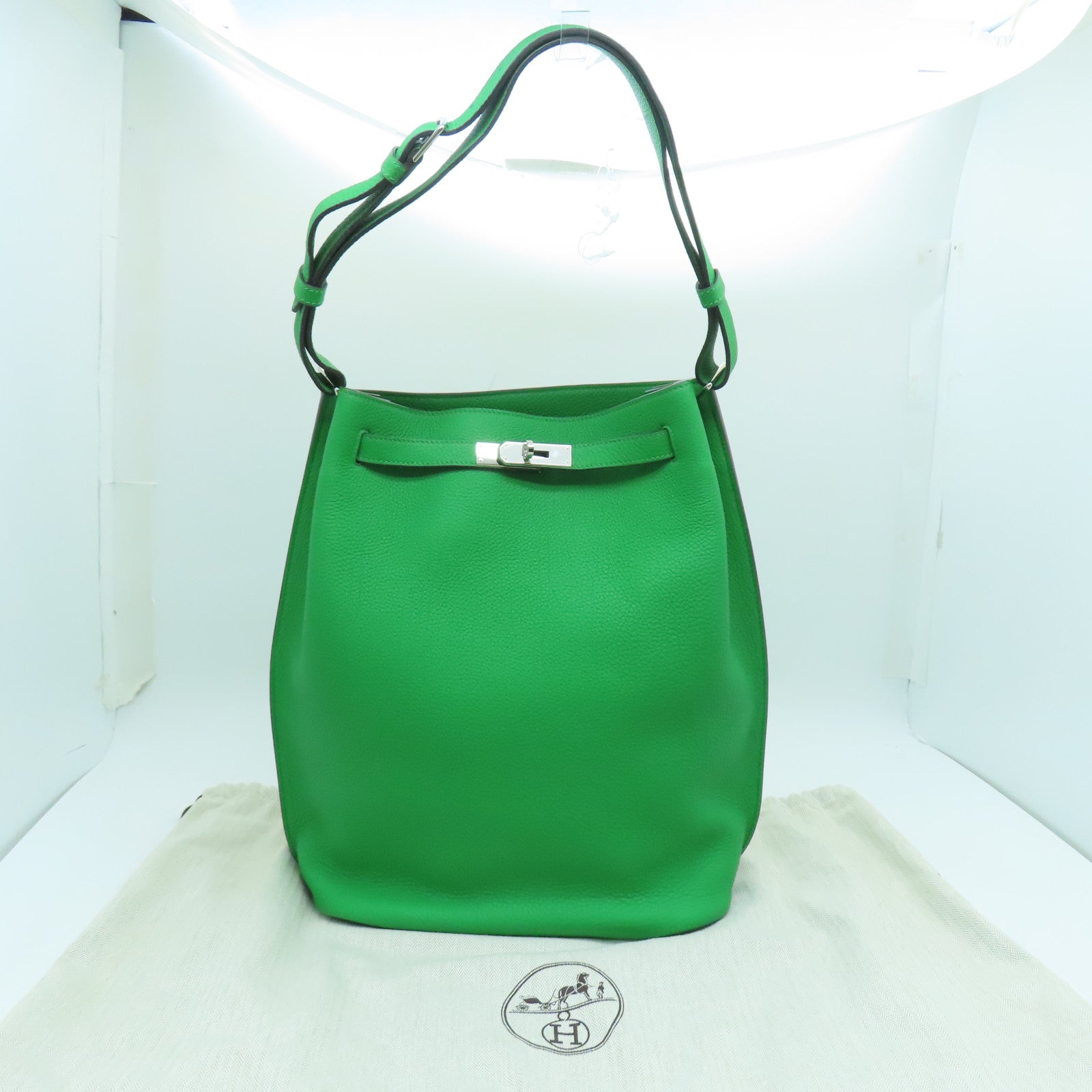 HERMES Togo皮革So Kelly 26肩背袋银扣绿色