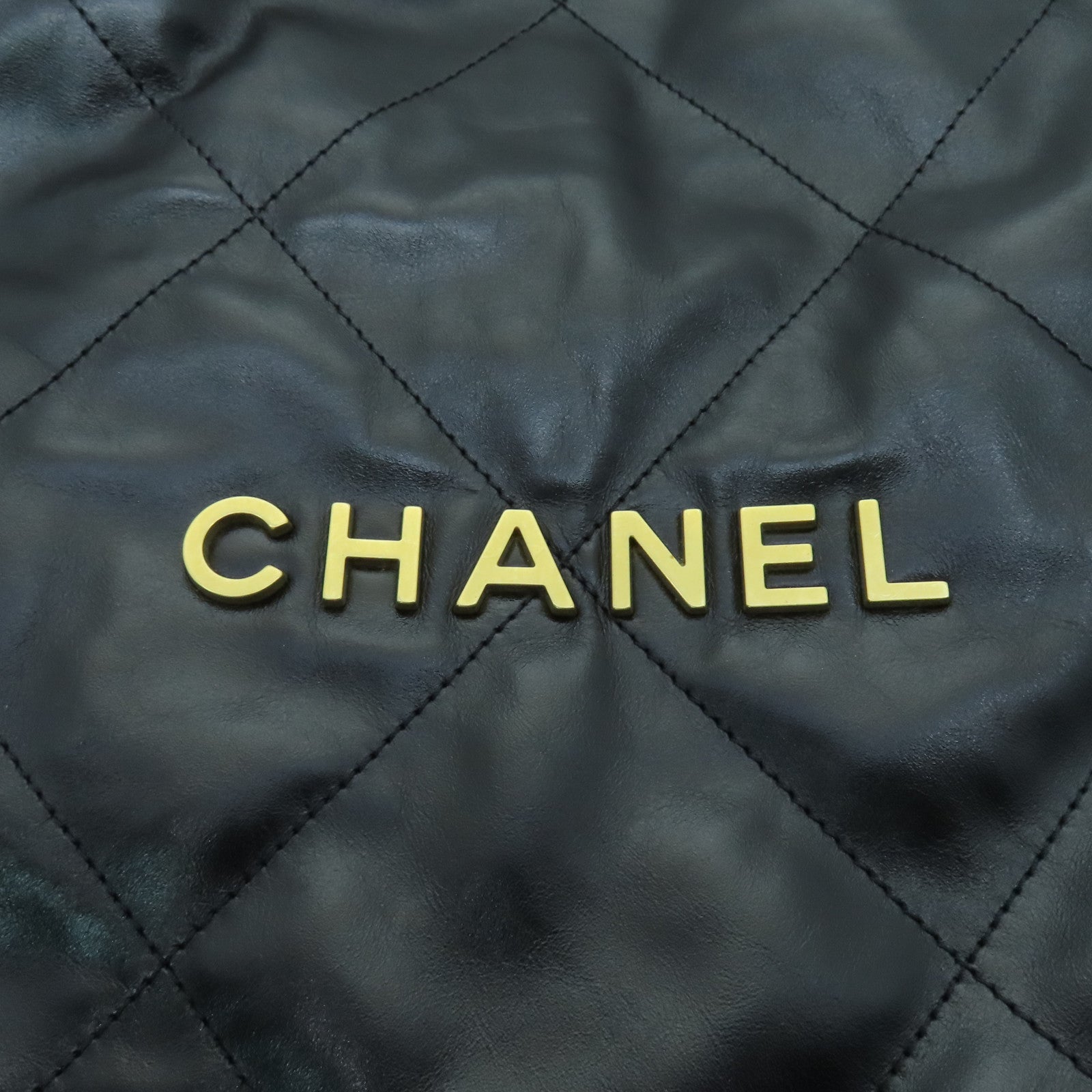 CHANEL 牛皮皮革Chanel 22金扣鏈帶肩背袋黑色