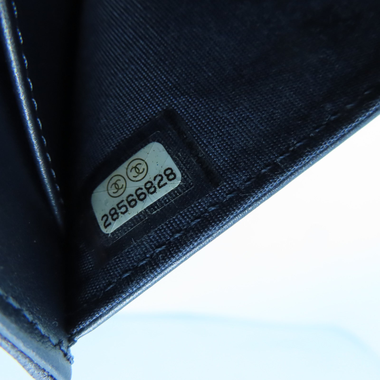 CHANEL 牛皮皮革Wallet銀扣錢包紫色