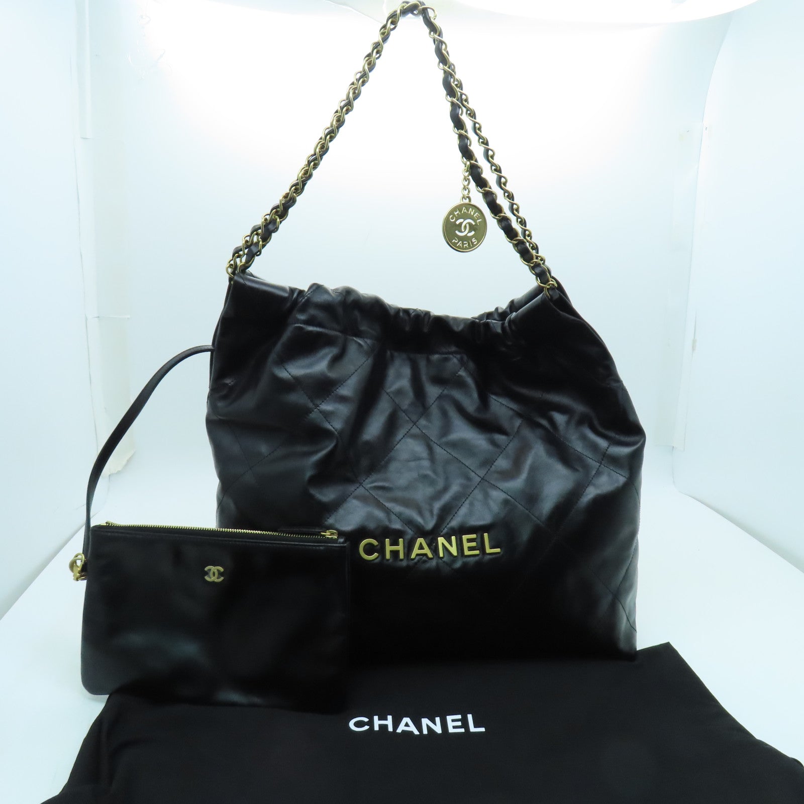 CHANEL 牛皮皮革Chanel 22金扣鏈帶肩背袋黑色