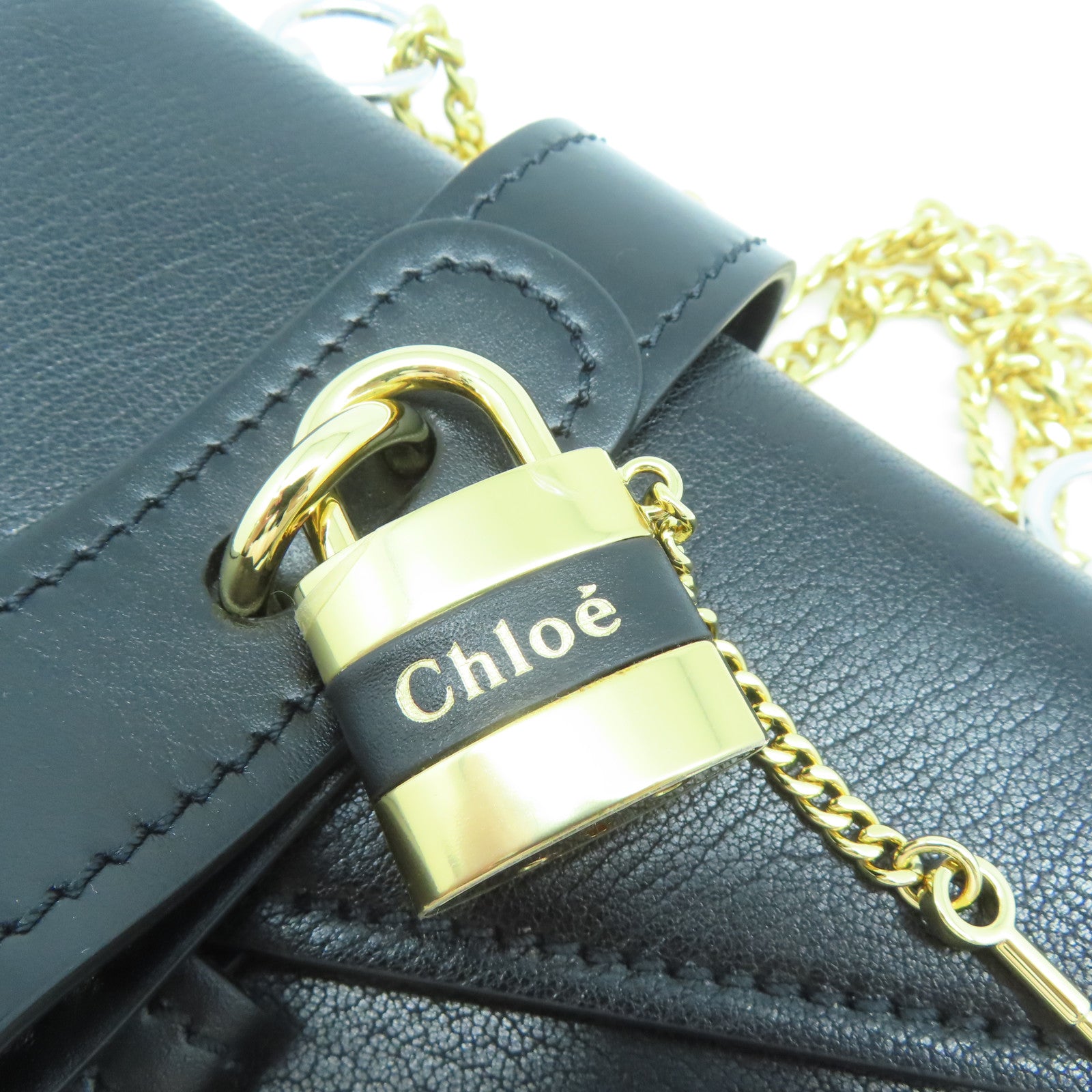 Chloe 牛皮皮革ABY Chain Shoulder Bag金扣鏈帶肩背袋黑色
