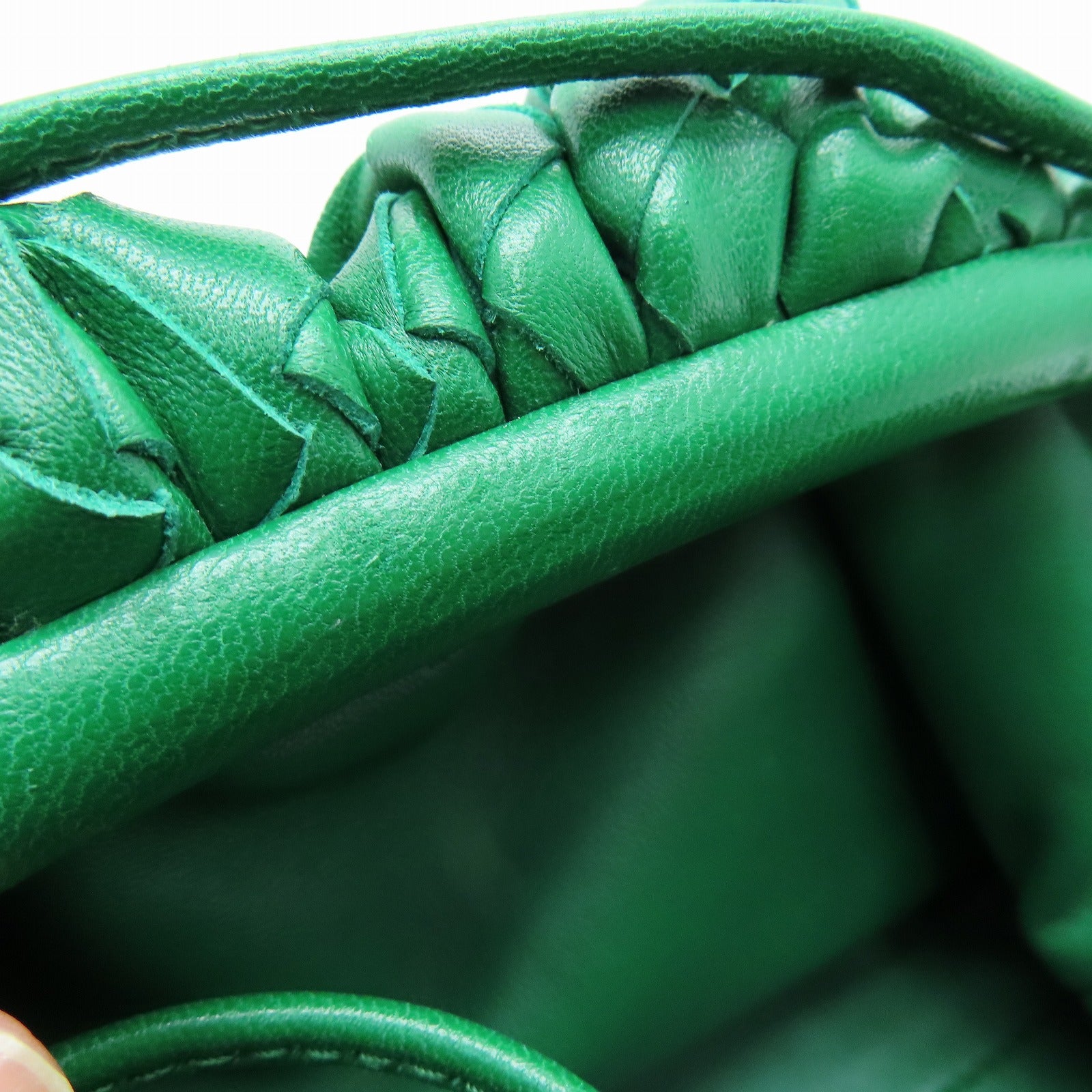 BOTTEGA VENETA 羊皮皮革Mini Pouch肩背袋绿色
