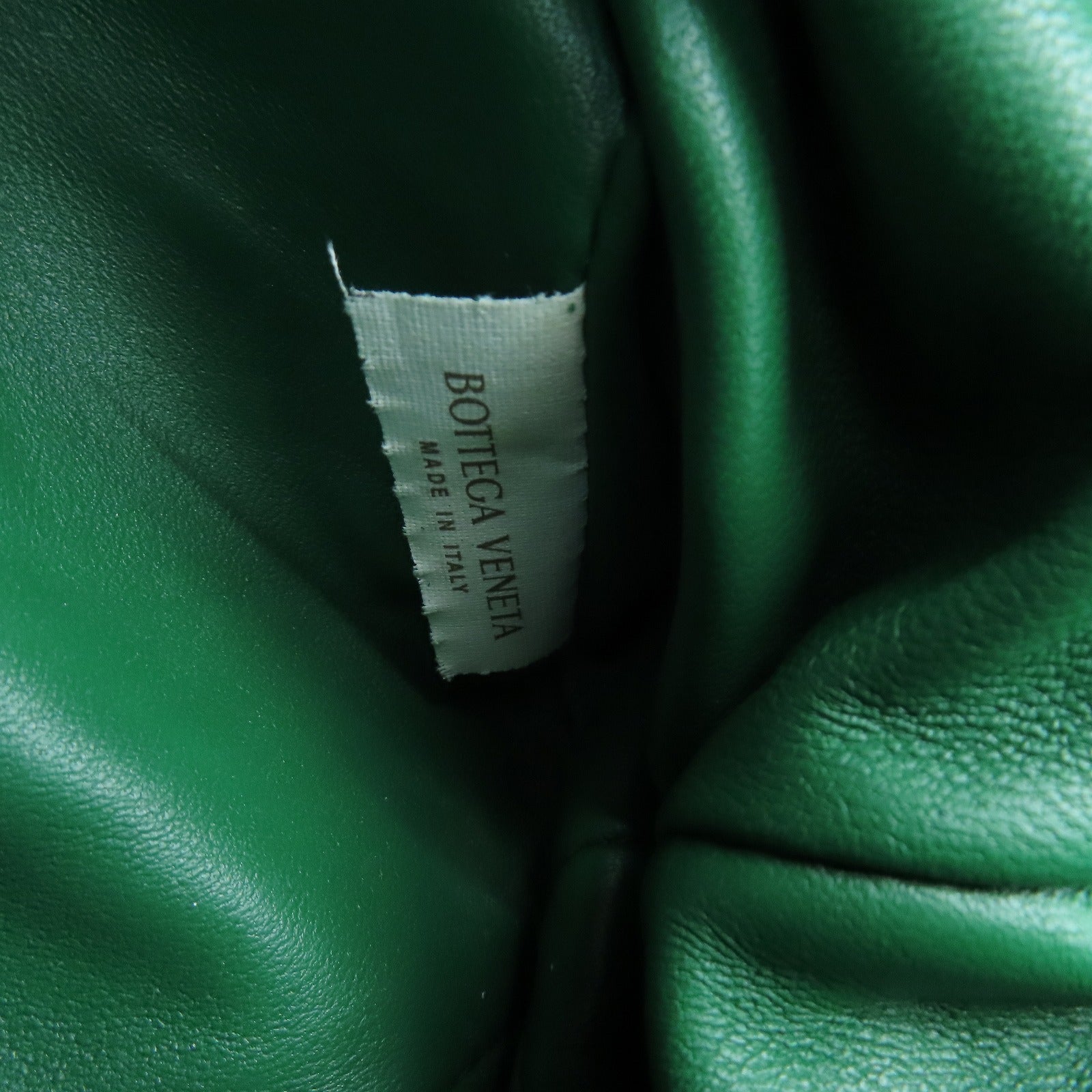 BOTTEGA VENETA 羊皮皮革Mini Pouch肩背袋绿色