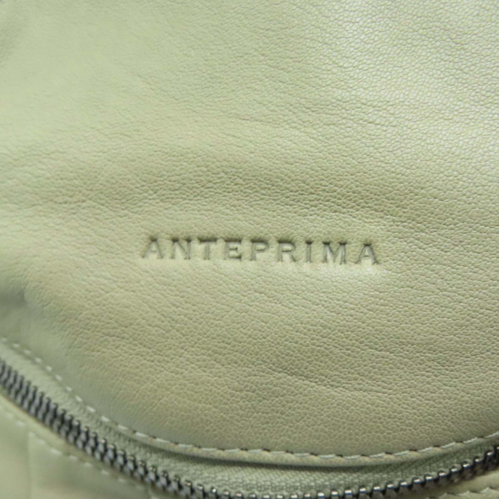 ANTEPRIMA 羊皮皮革Shoulder Bag银扣肩背袋米色