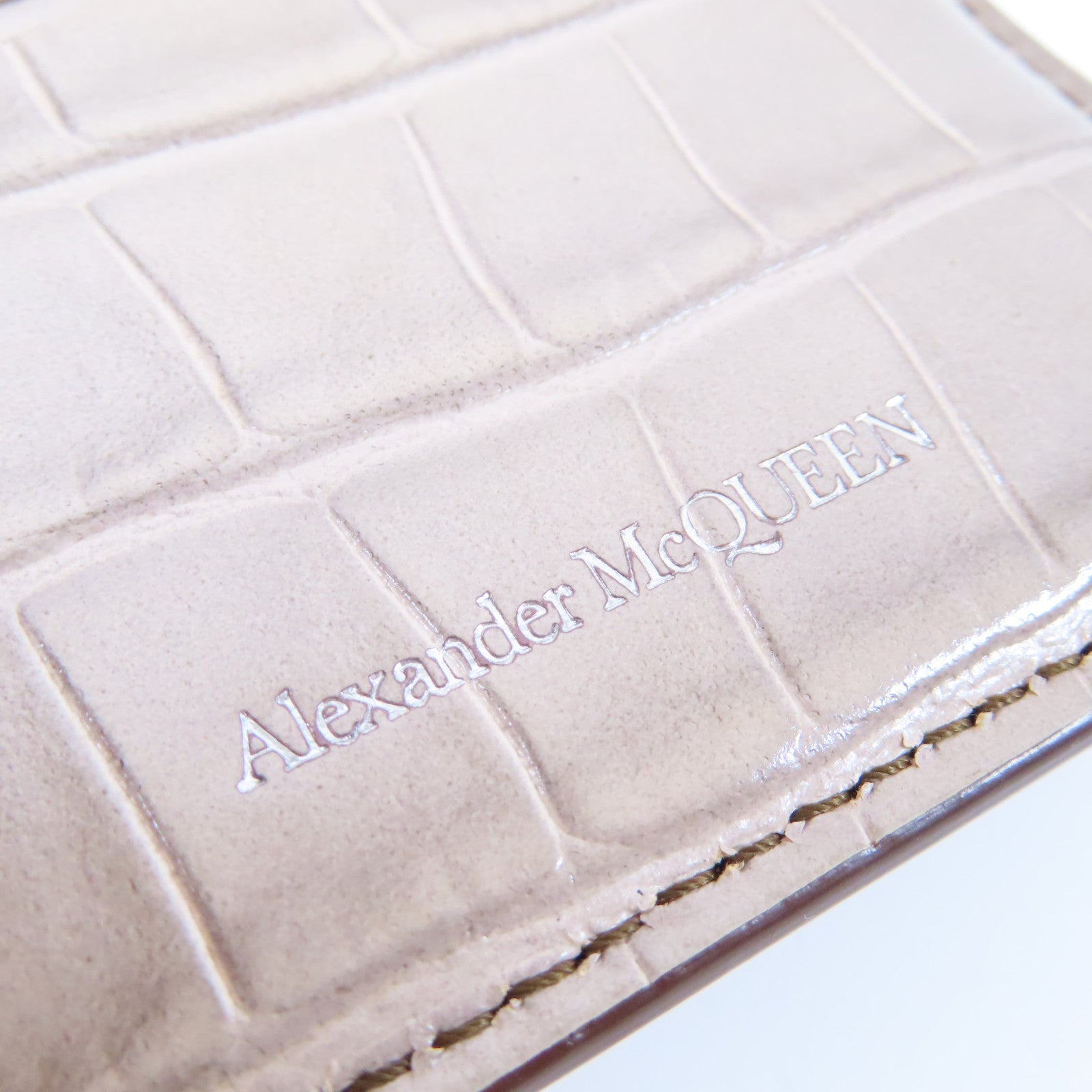 Alexander McQueen 牛皮皮革Card Case銀扣卡片套米色