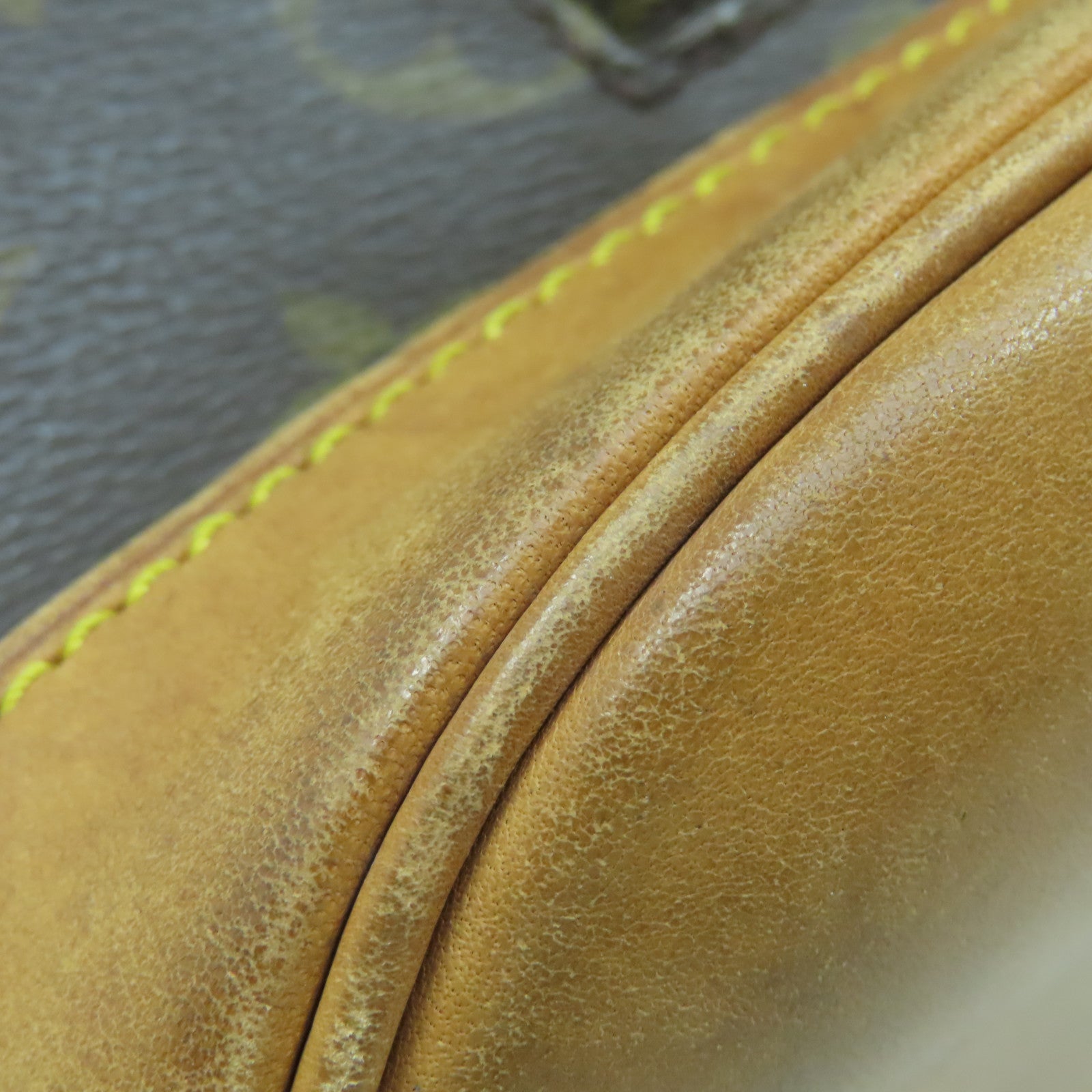 LOUIS VUITTON Monogram Montsouris MM gold buckle backpack brown