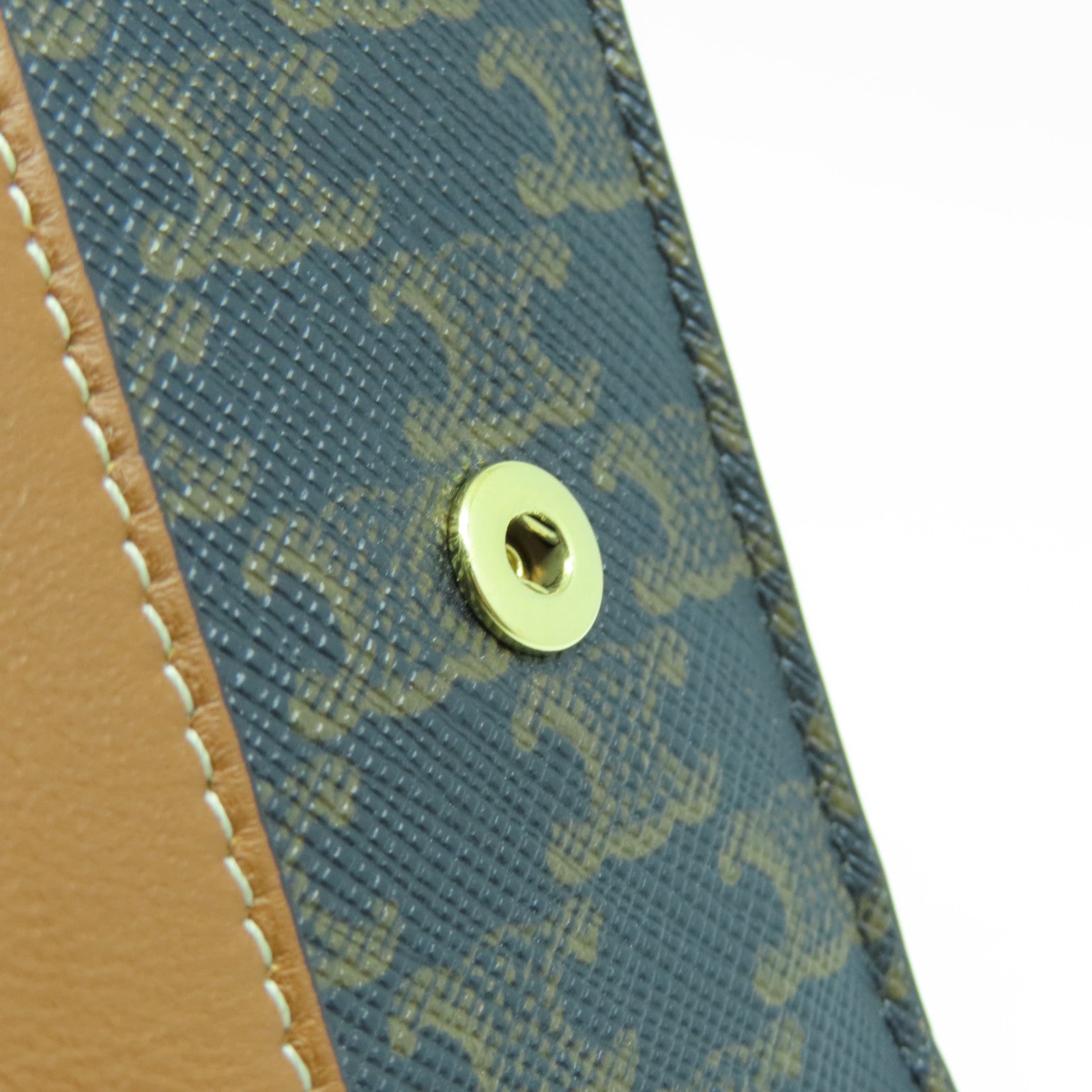 CELINE 牛皮皮革Wallet金扣钱包棕色