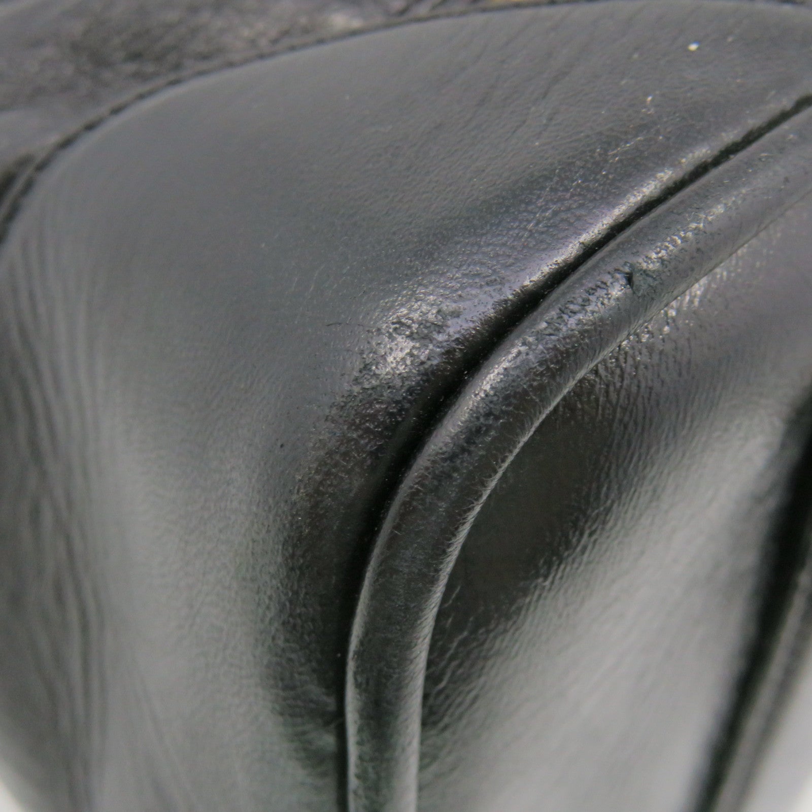 LOUIS VUITTON 牛皮皮革Riveting Bag Tote Bag肩背袋黑色