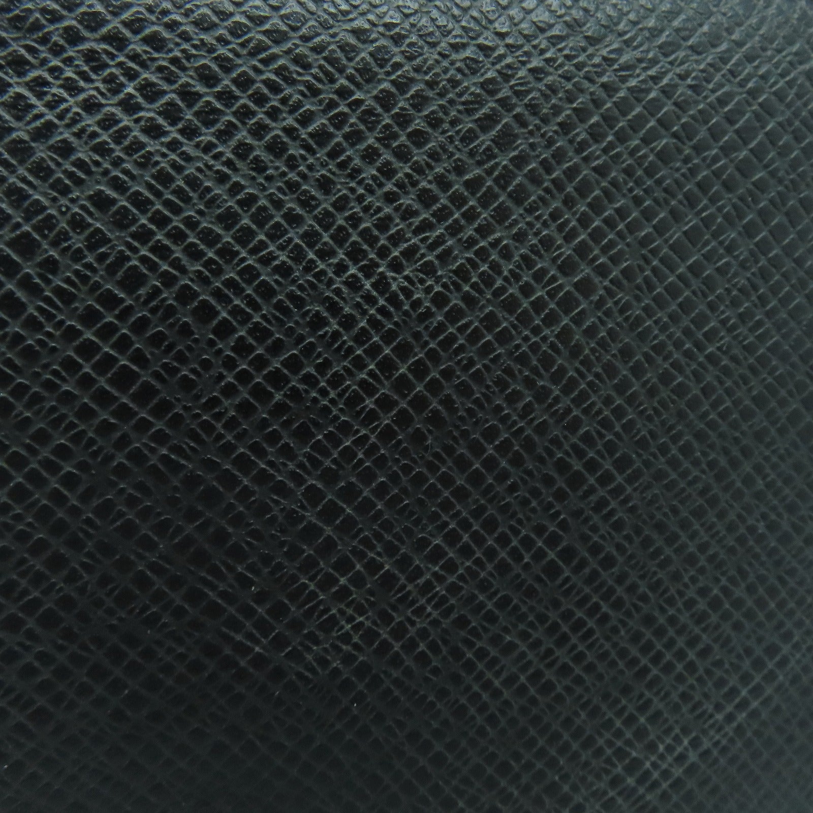 LOUIS VUITTON Taiga Portefeuille Long Wallet长钱包黑色