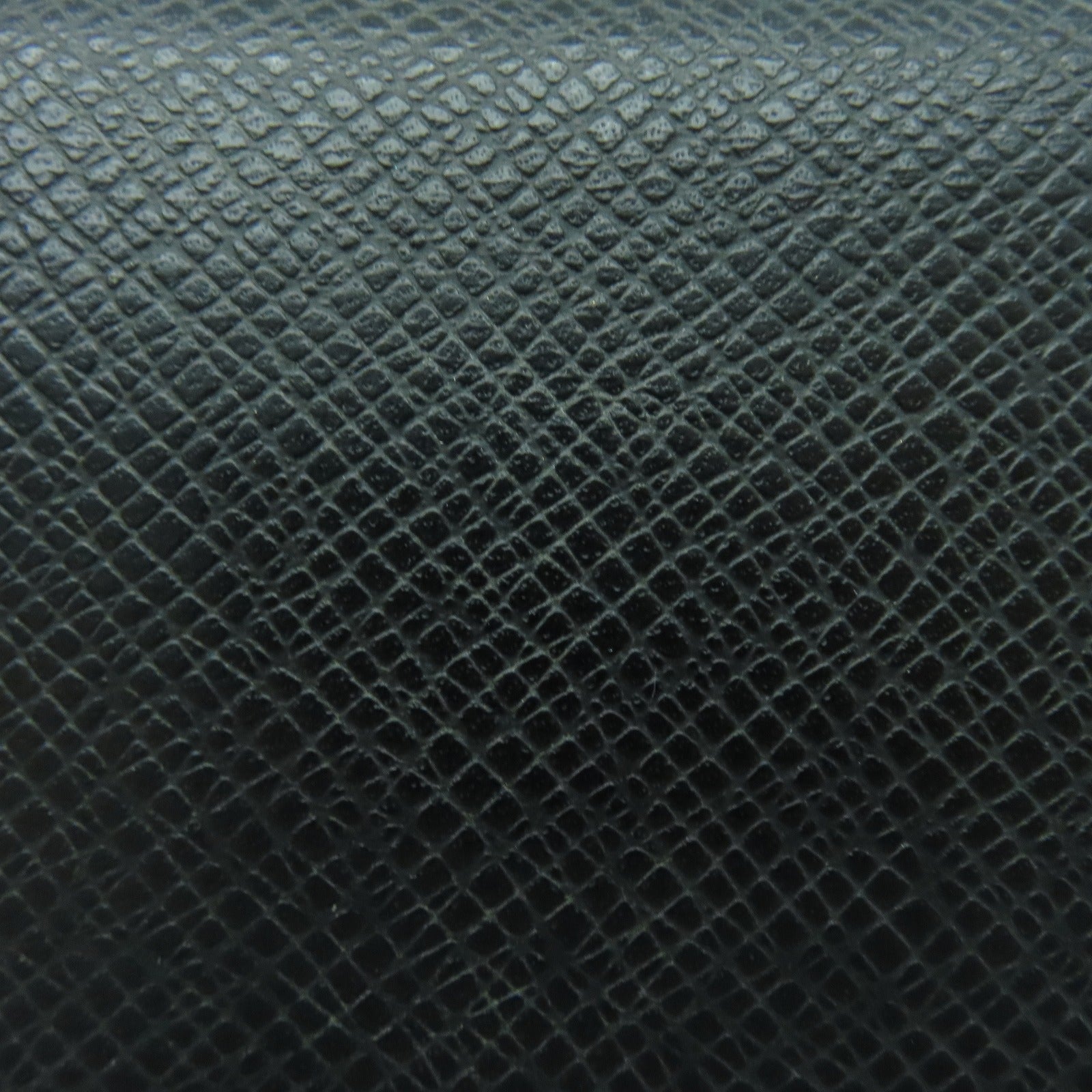 LOUIS VUITTON Taiga Portefeuille Long Wallet长钱包黑色