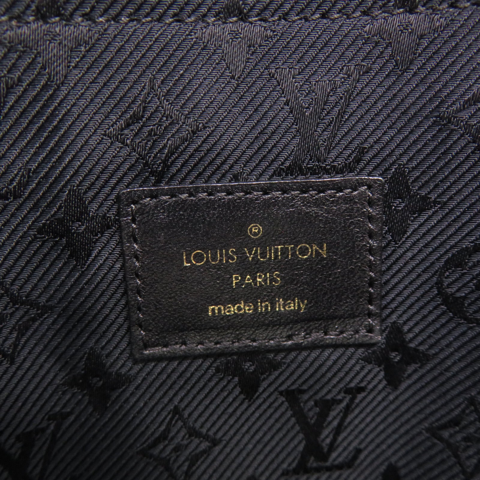 LOUIS VUITTON 牛皮皮革Riveting Bag Tote Bag肩背袋黑色