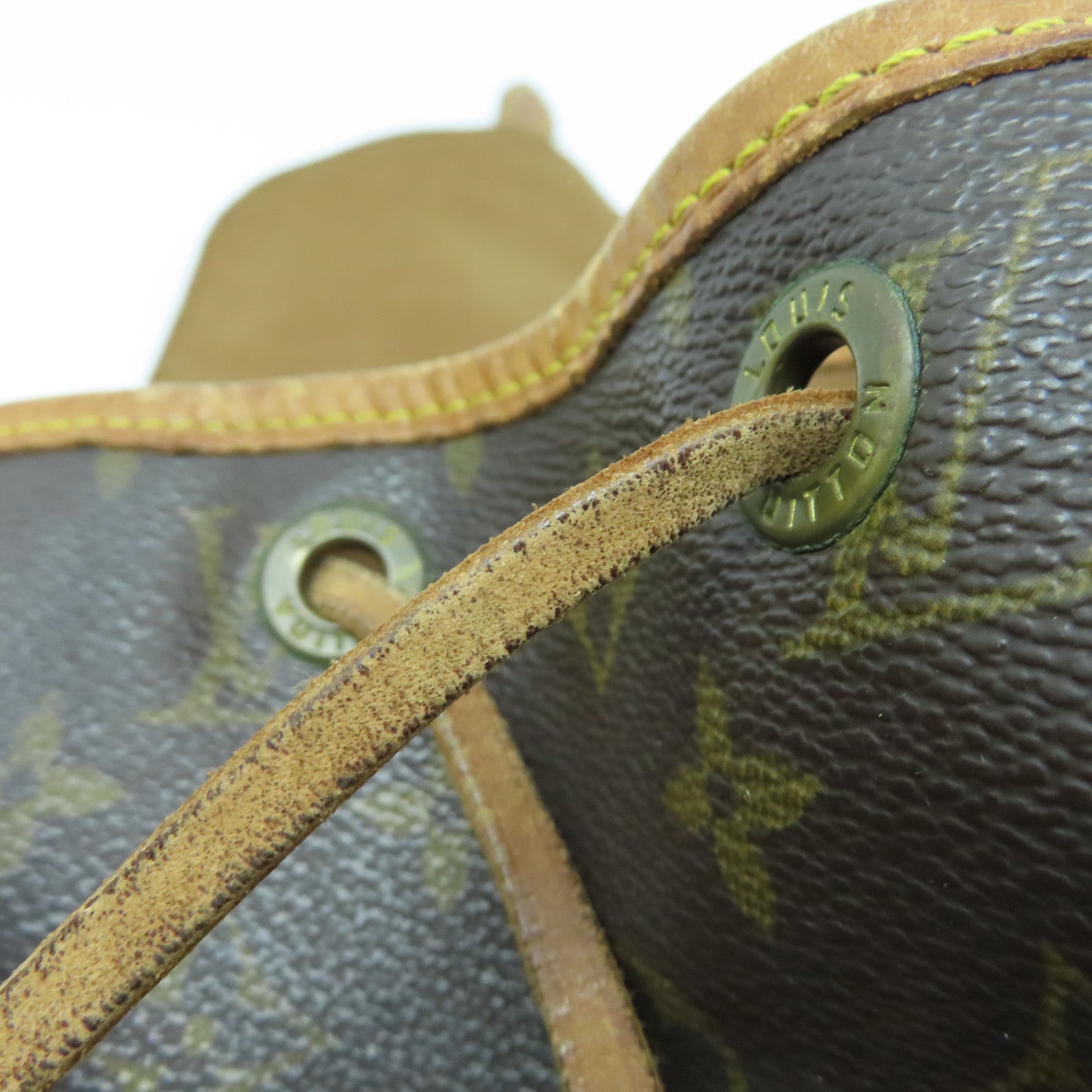 LOUIS VUITTON Monogram Montsouris MM gold buckle backpack brown