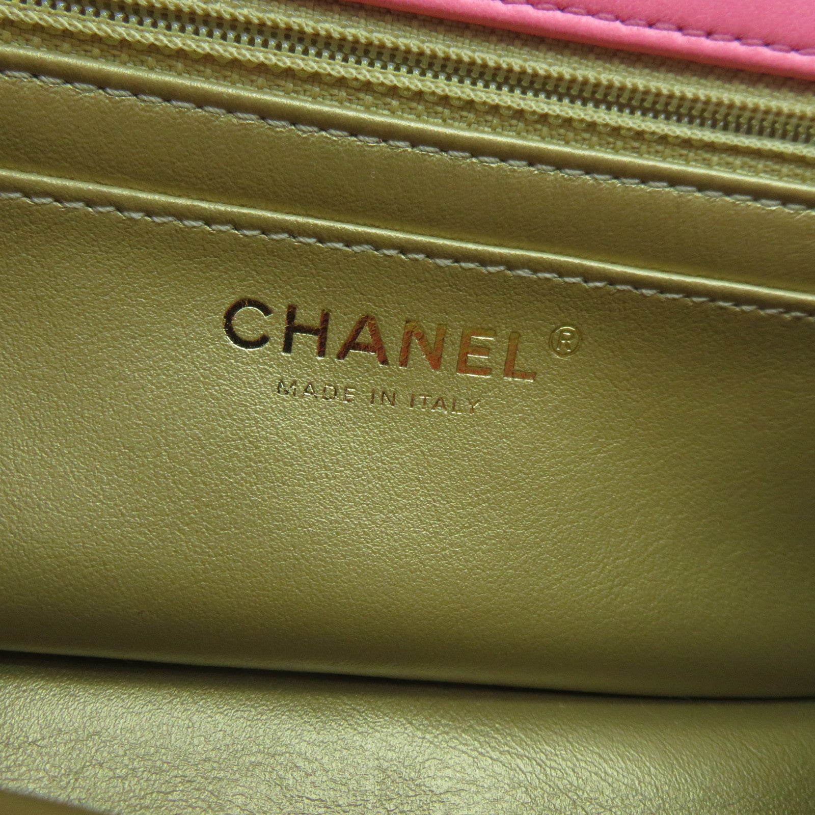 CHANEL 菱格羊皮皮革CF 20金扣鏈帶肩背袋粉紅色