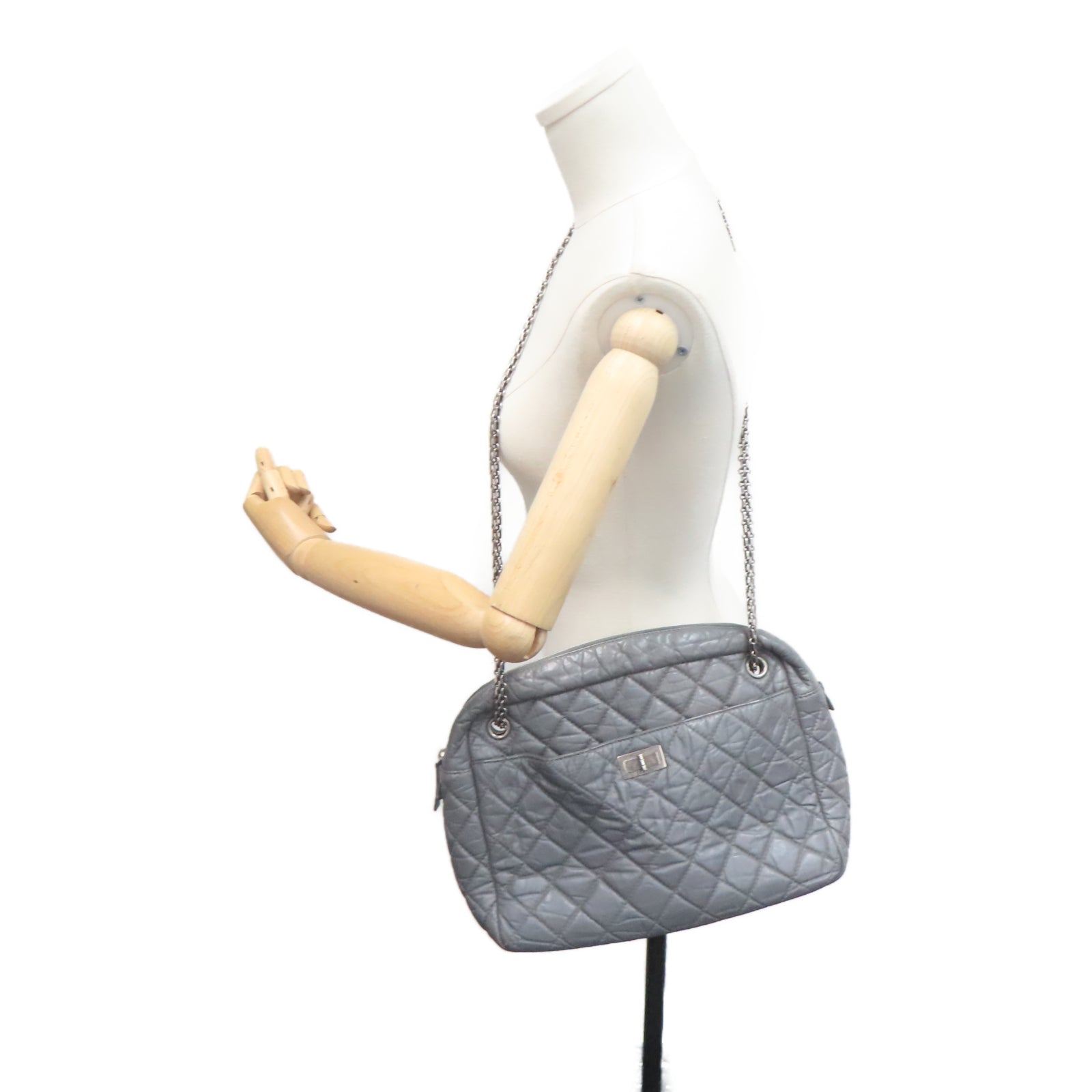 CHANEL 菱格牛皮皮革2.55Chain Shoulder銀扣鏈帶肩背袋灰色