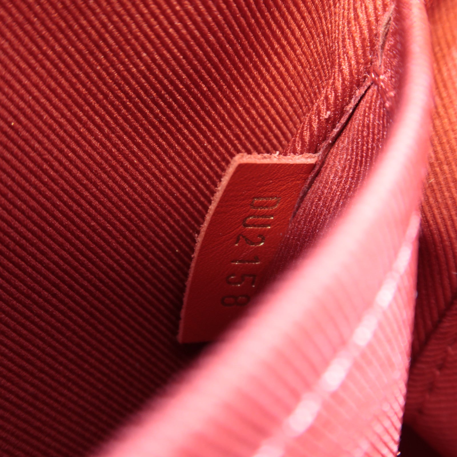 LOUIS VUITTON Monogram Saintonge金扣肩背袋啡色/紅色