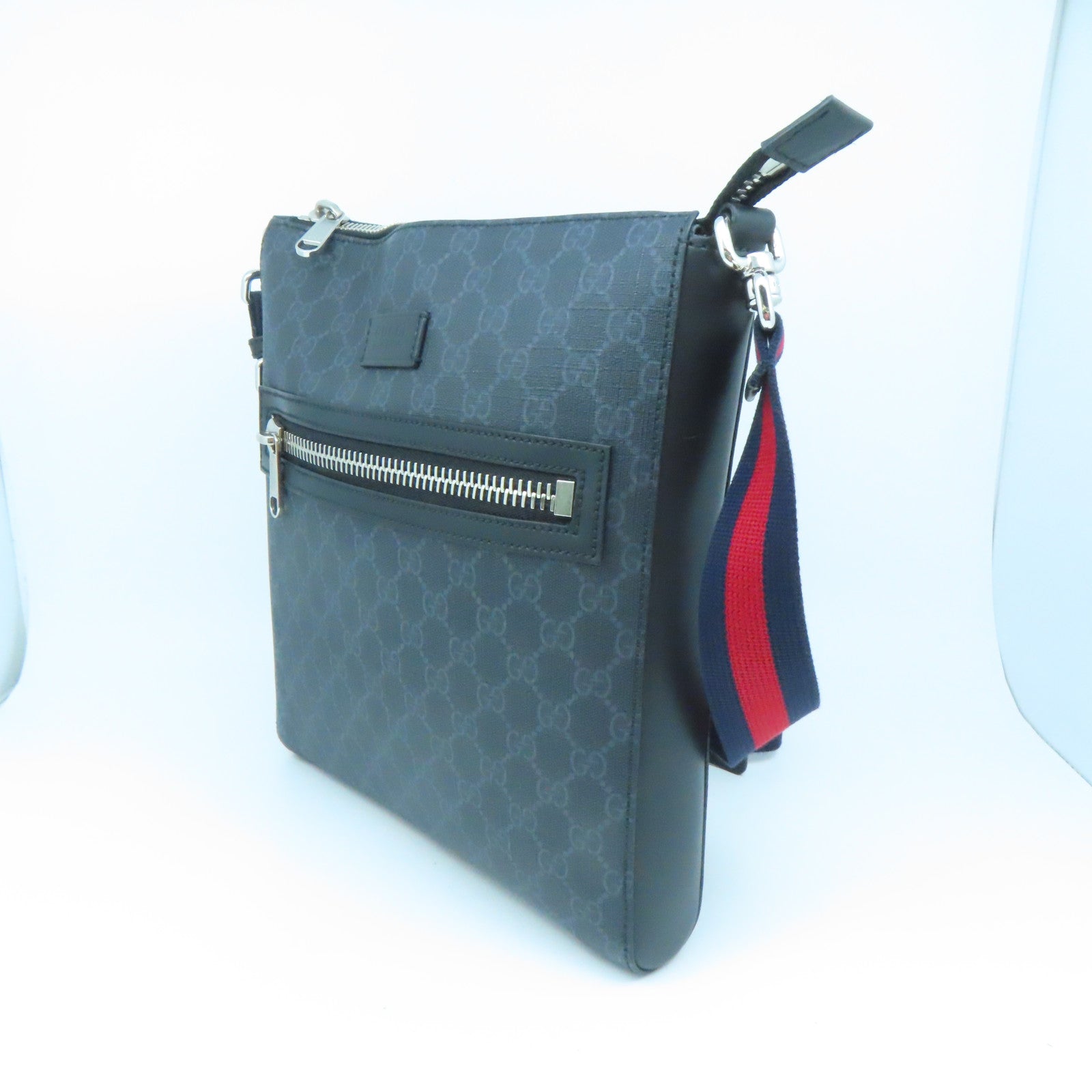 GUCCI 涂层帆布Shoulder Bag银扣肩背袋黑色