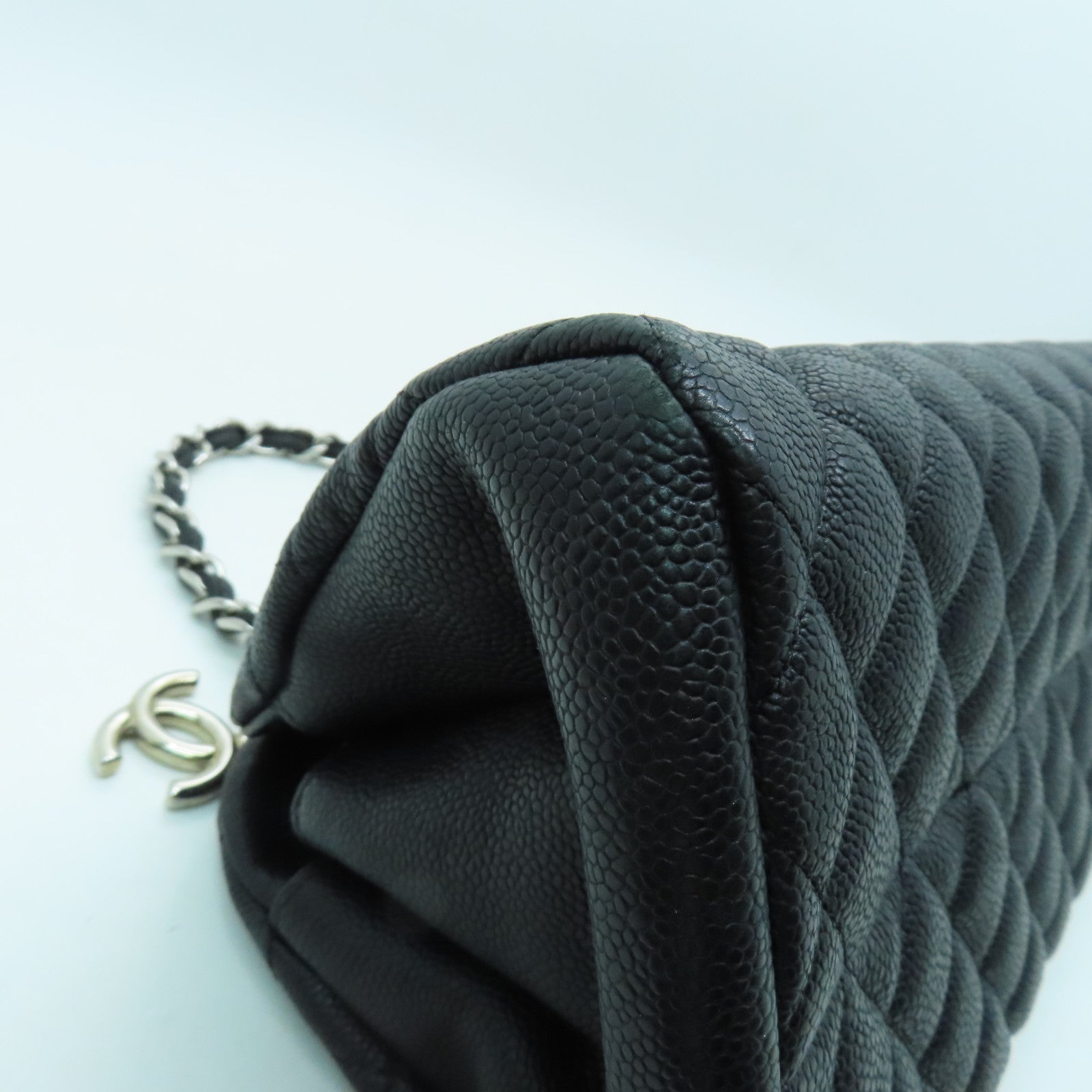 CHANEL cowhide leather Chain Shoulder silver buckle handle shoulder bag black