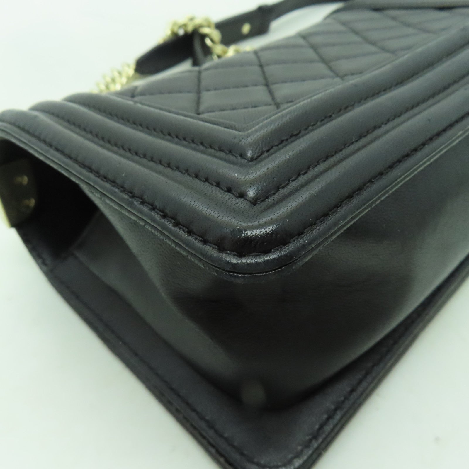 CHANEL 菱格羊皮皮革Chain Shoulder金扣鏈帶肩背袋黑色