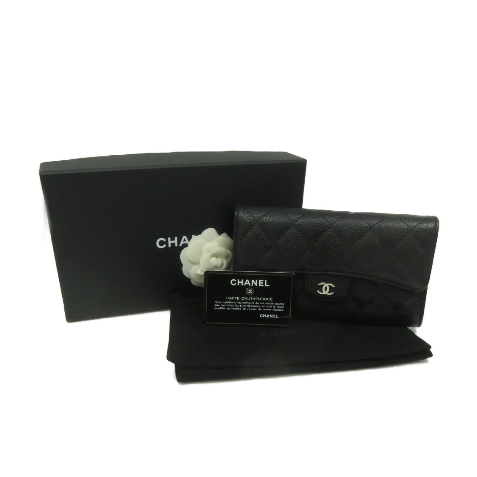 CHANEL 菱格Caviar皮革W Snap Long Wallet金扣长钱包黑色