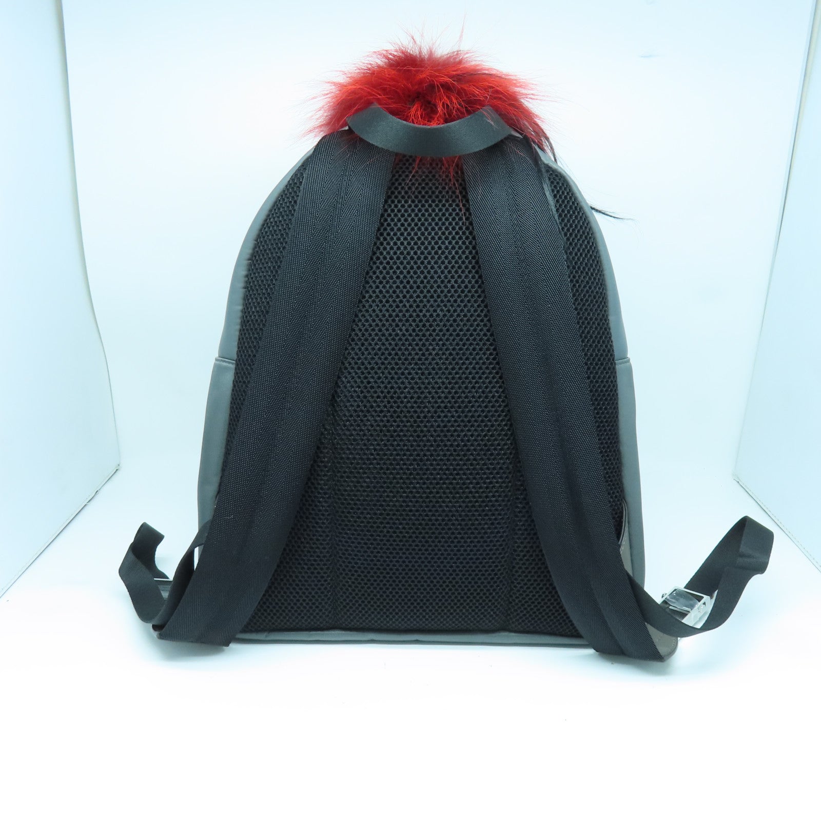 FENDI 尼龙Rucksack银扣背包灰色