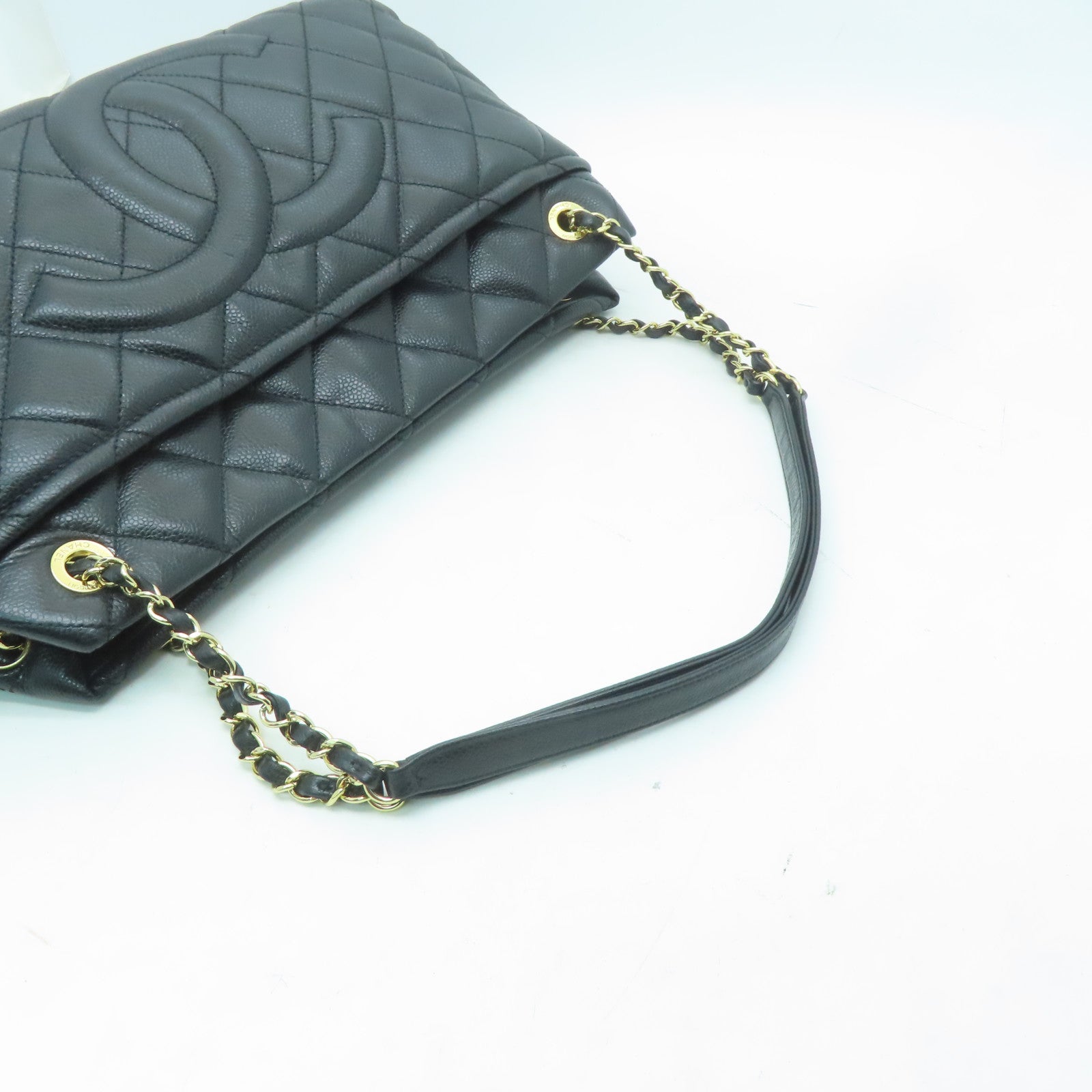 CHANEL 菱格牛皮皮革Chain Shoulder金扣鏈帶肩背袋黑色
