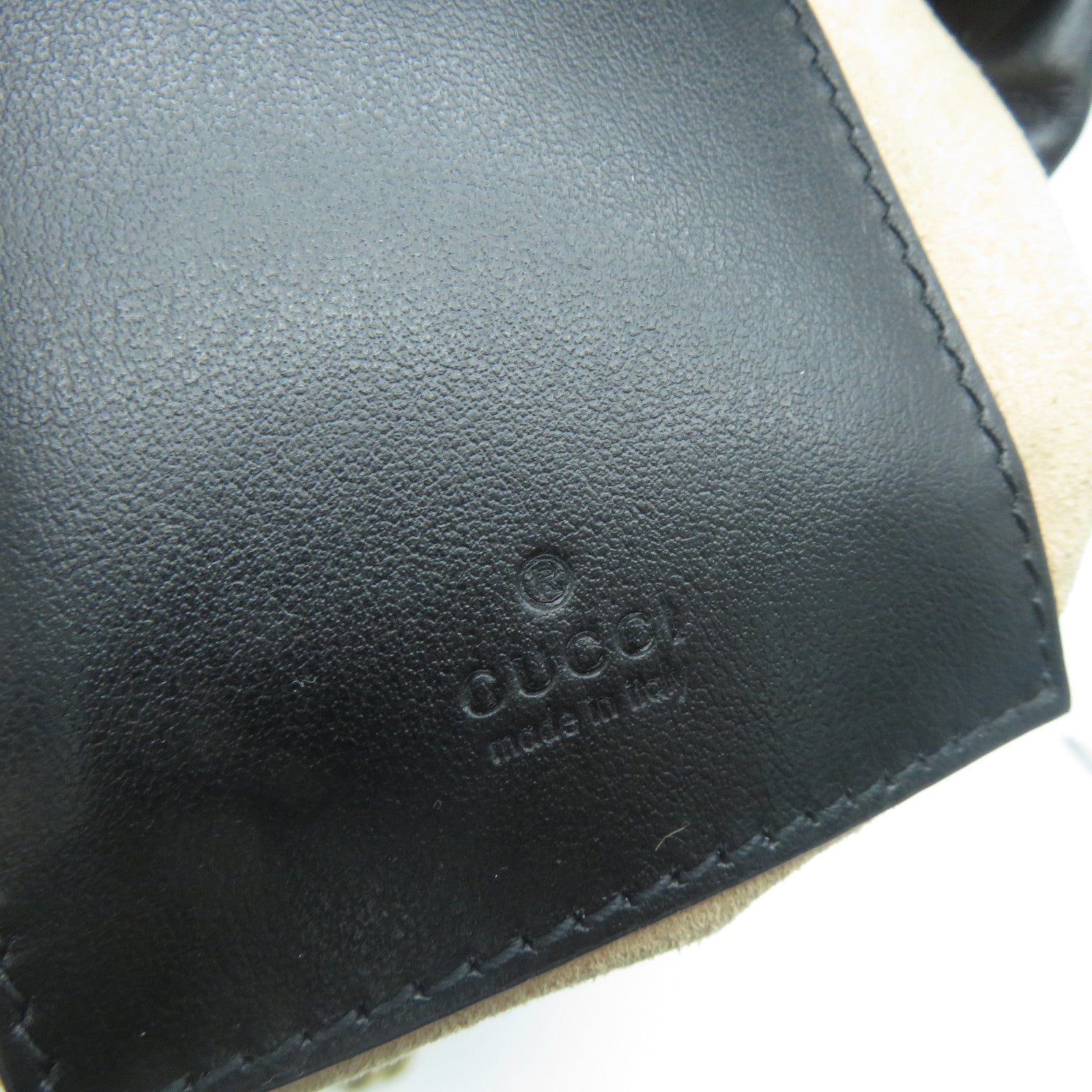 GUCCI 牛皮皮革GG Marmont金扣鏈帶肩背袋黑色