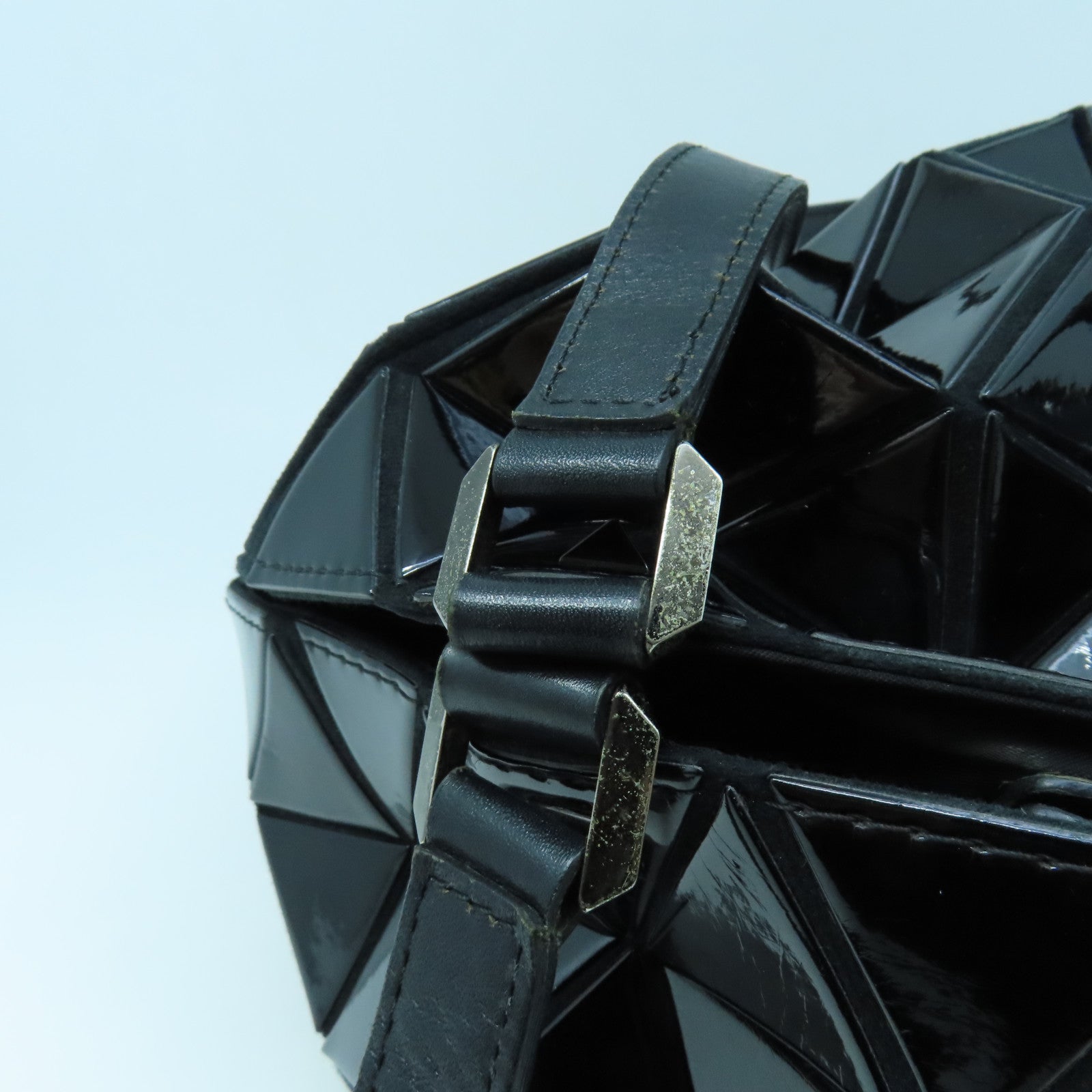 ISSEY MIYAKE 【激減優惠】PVC Shouder Bag銀扣肩背袋黑色