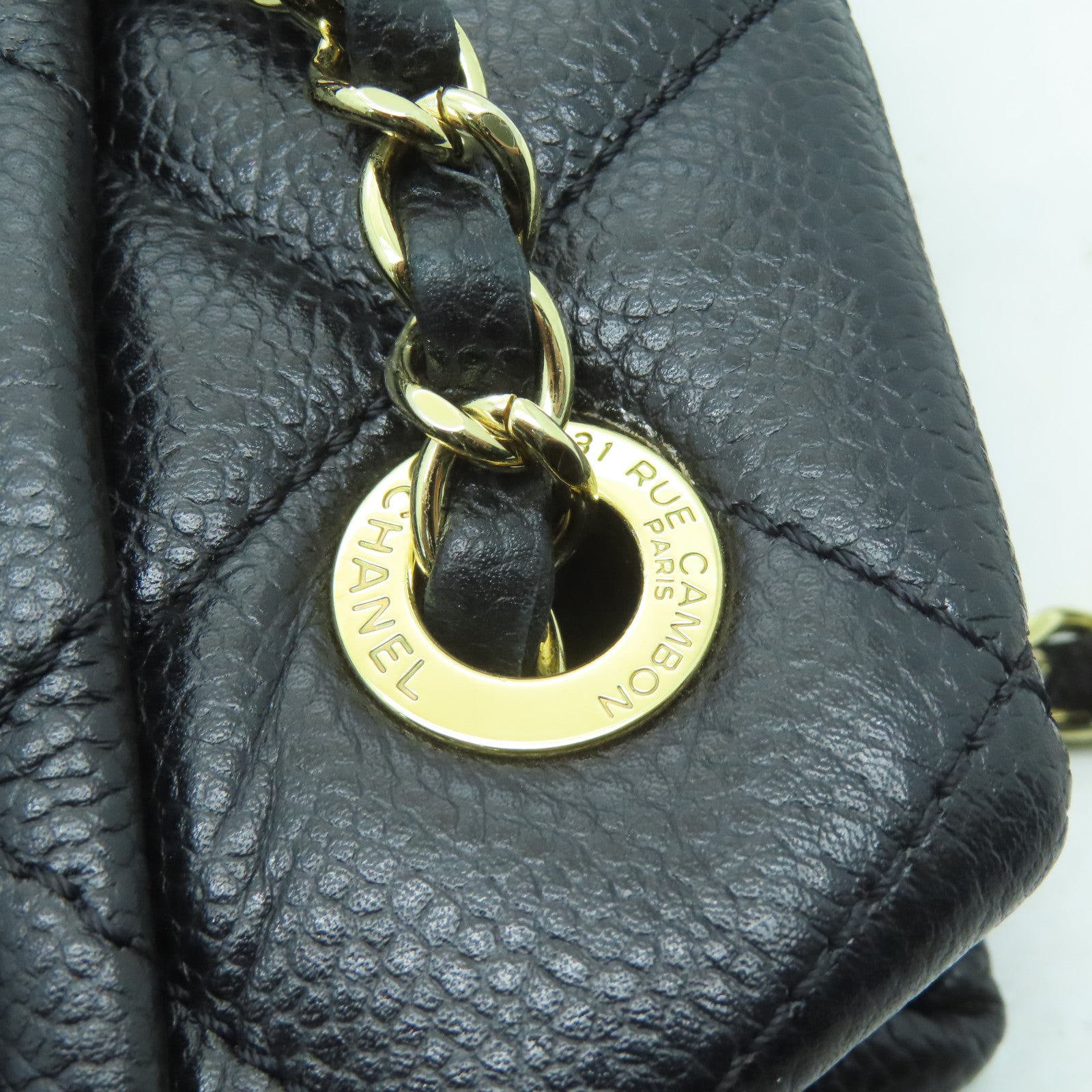 CHANEL 菱格牛皮皮革Chain Shoulder金扣鏈帶肩背袋黑色