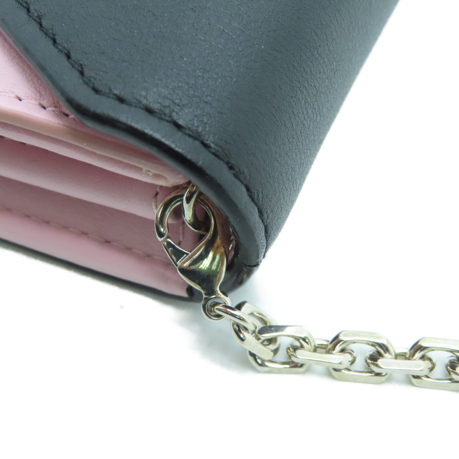 Dior 牛皮皮革Wallet On Chain银扣链带肩背袋黑色/粉红色