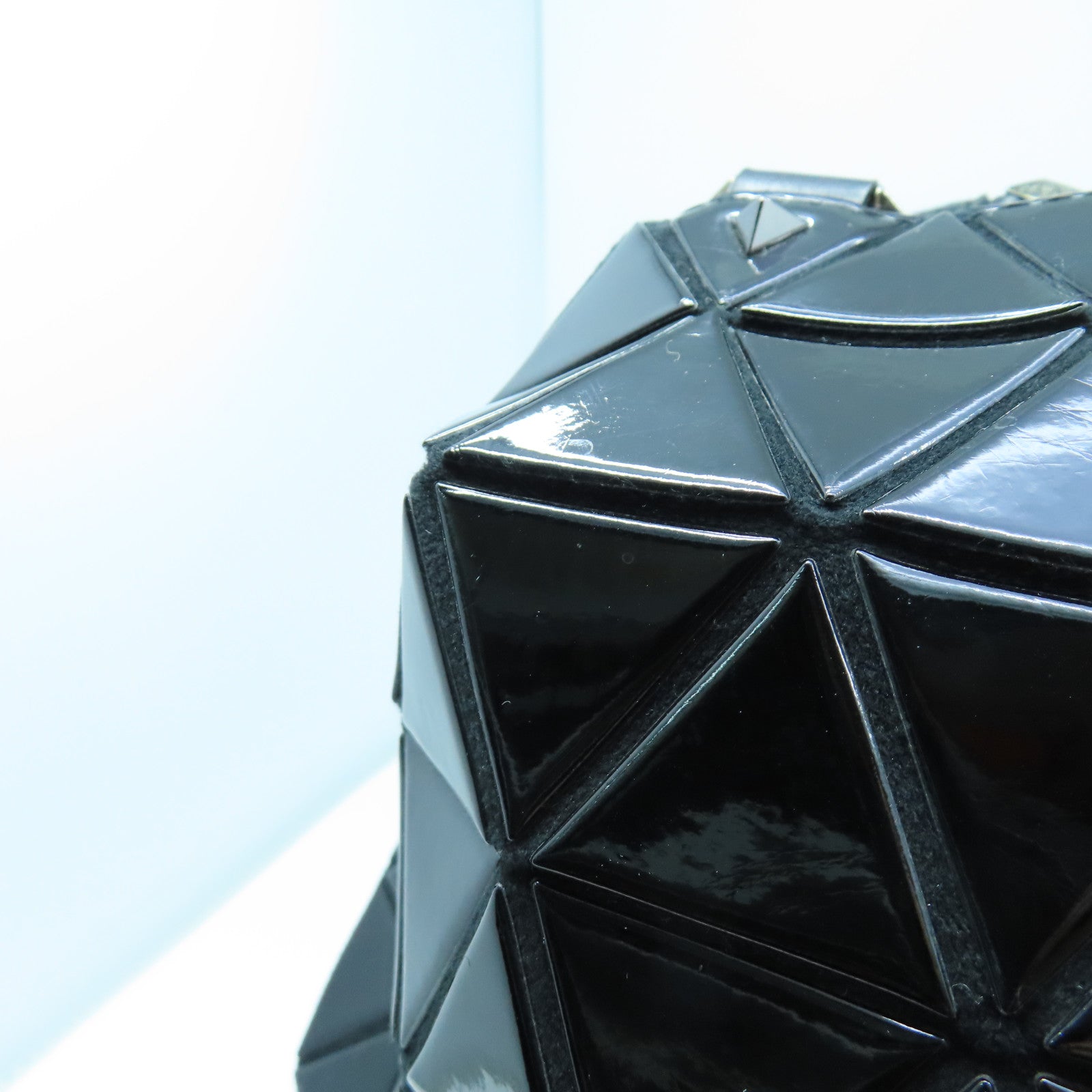ISSEY MIYAKE 【激減優惠】PVC Shouder Bag銀扣肩背袋黑色