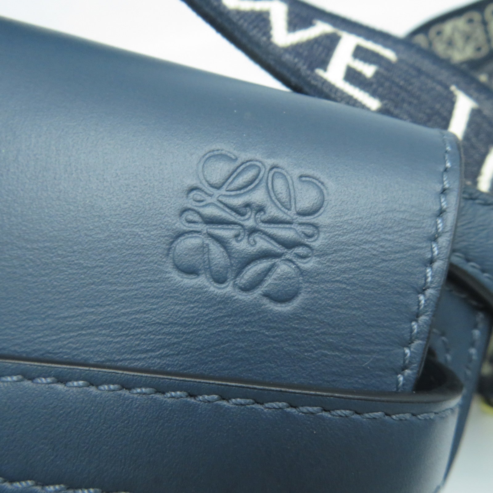 LOEWE 牛皮皮革Mini Gate Dual金扣肩背袋藍色