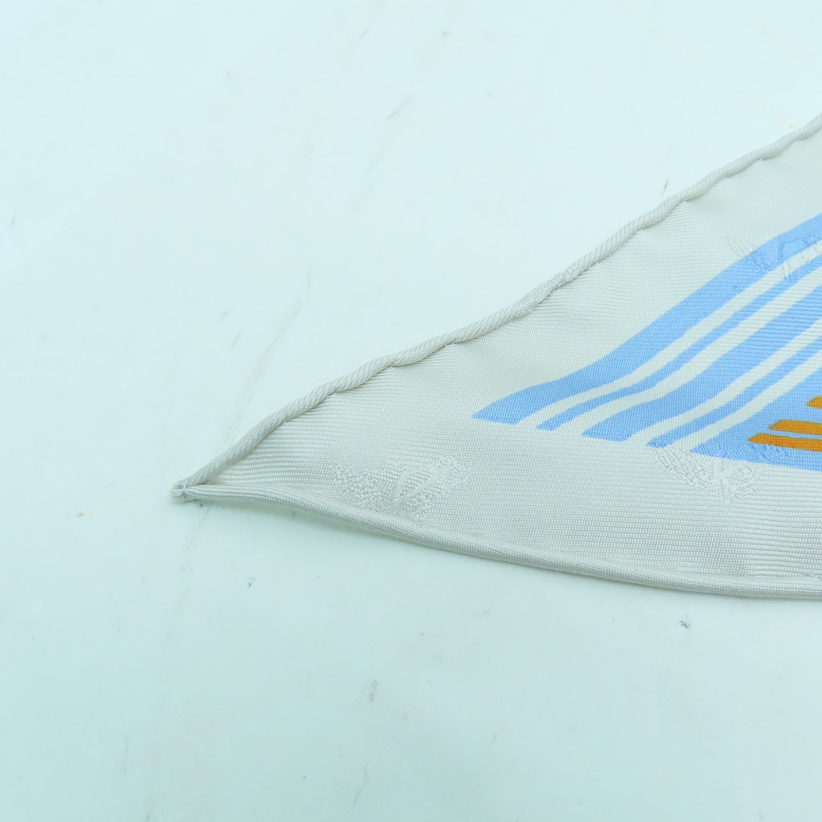 HERMES 【激減優惠】絲質Scarf絲巾灰色/藍色