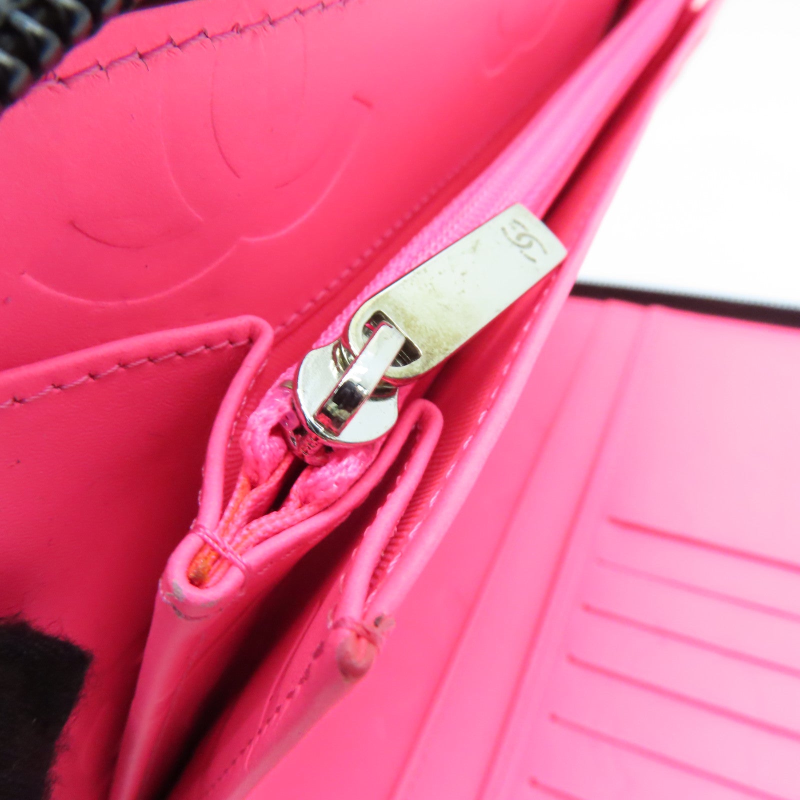 CHANEL 菱格牛皮皮革Canbom Wallet银扣长钱包黑色