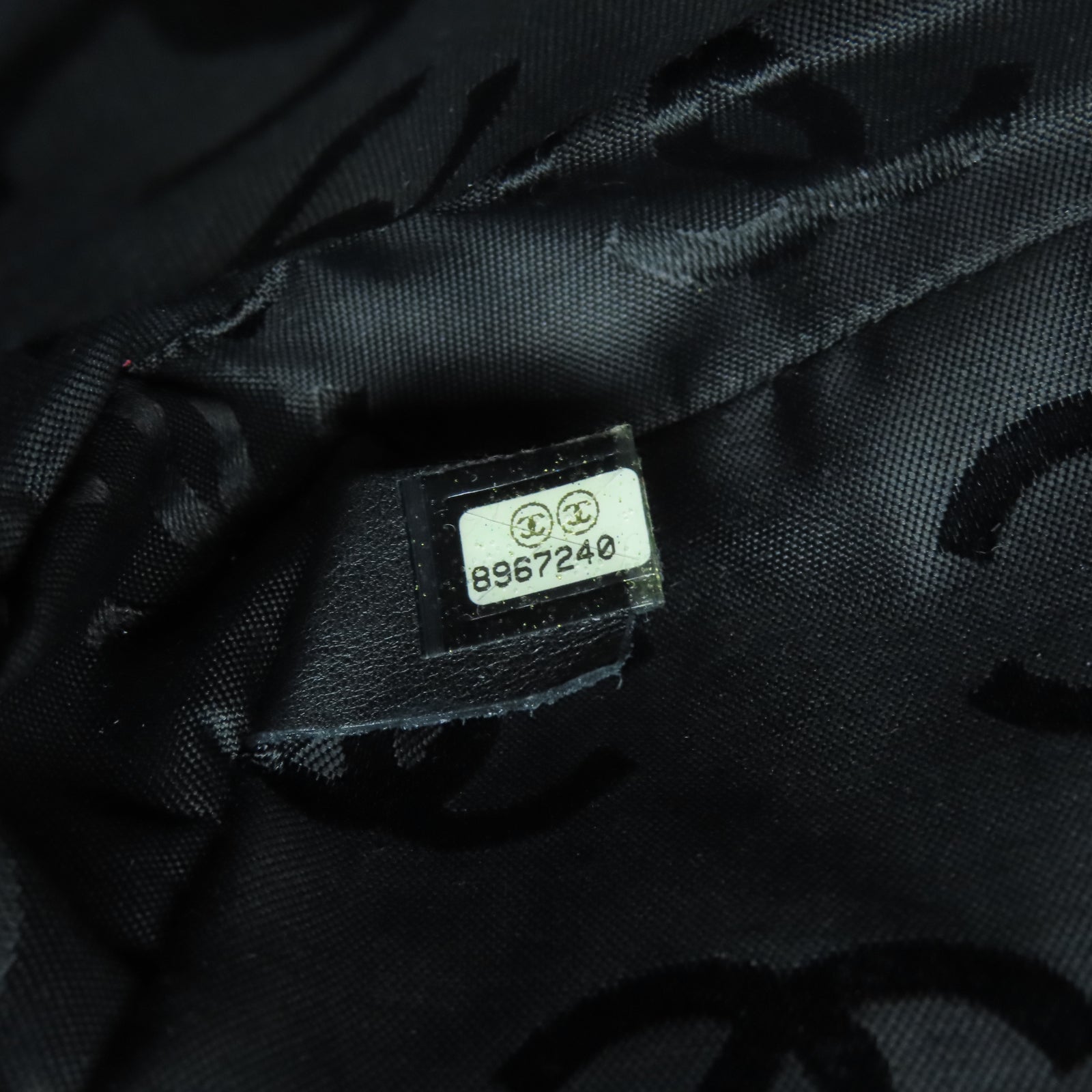 CHANEL 【激減優惠】菱格牛皮皮革Cambon Line銀扣手挽袋粉紅色/黑色