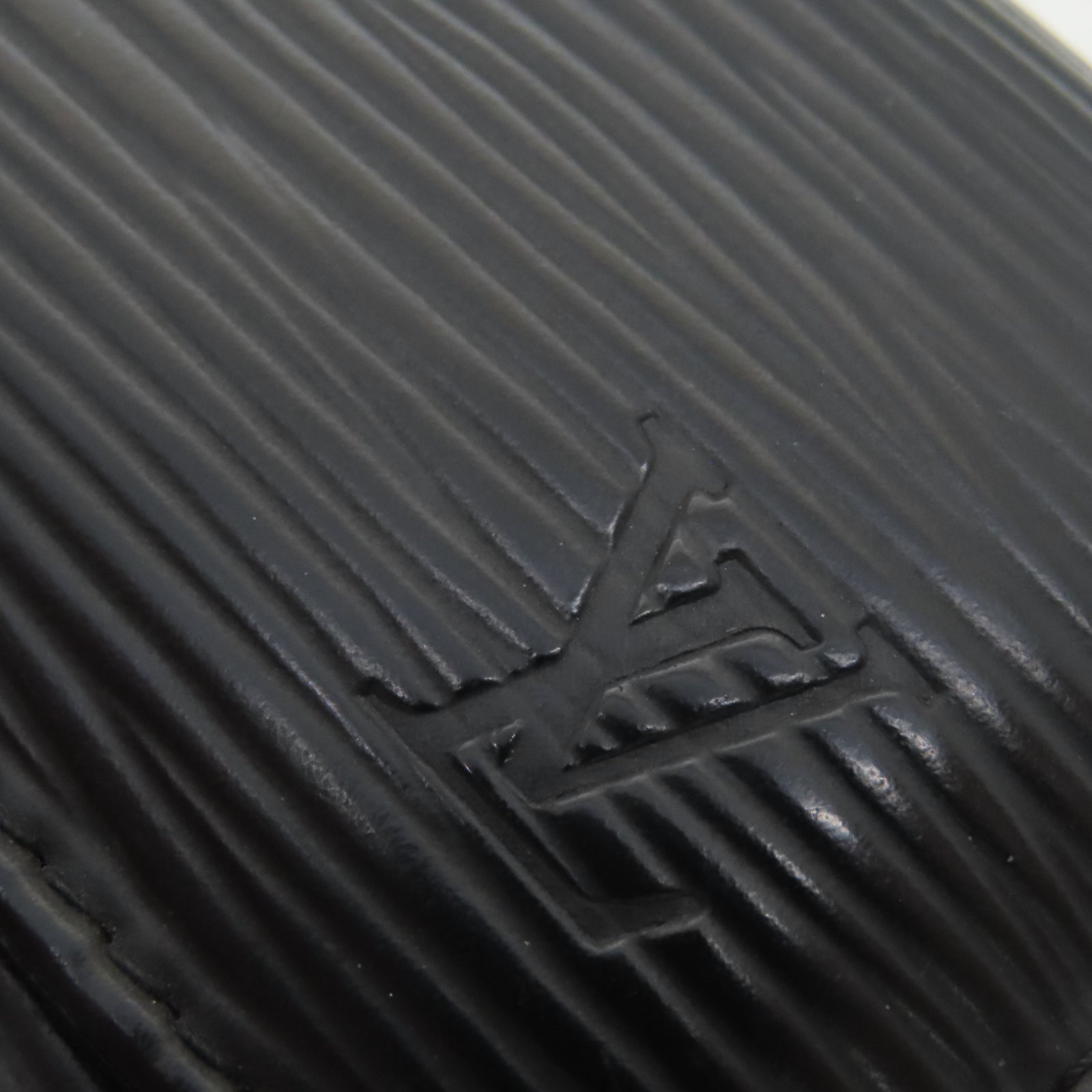LOUIS VUITTON Epi皮革Key Holder銀扣鑰匙包黑色