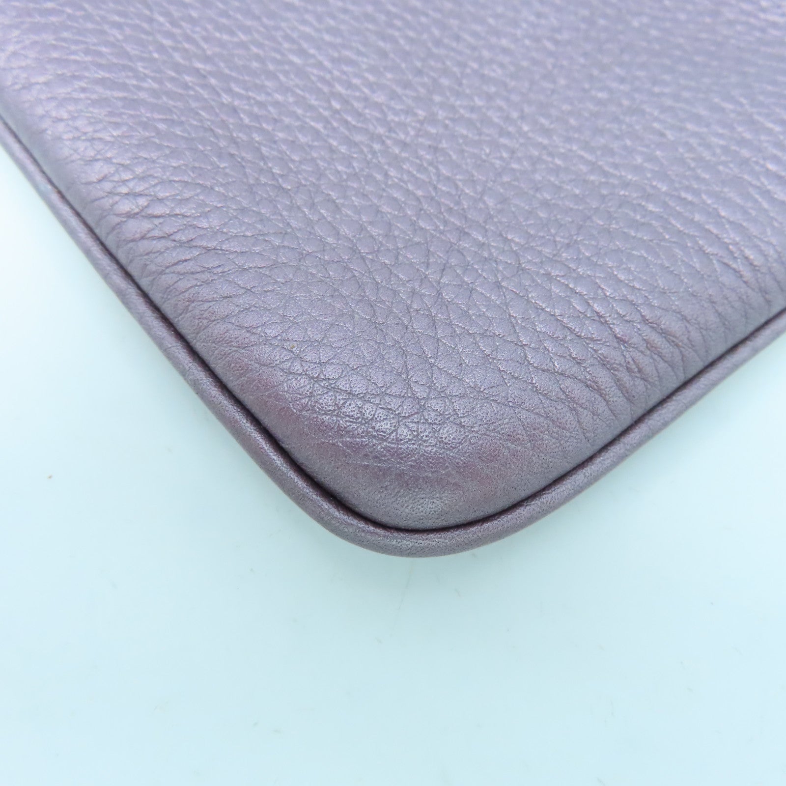 GUCCI Cowhide Leather Pouch Gold Buckle Handbag Purple