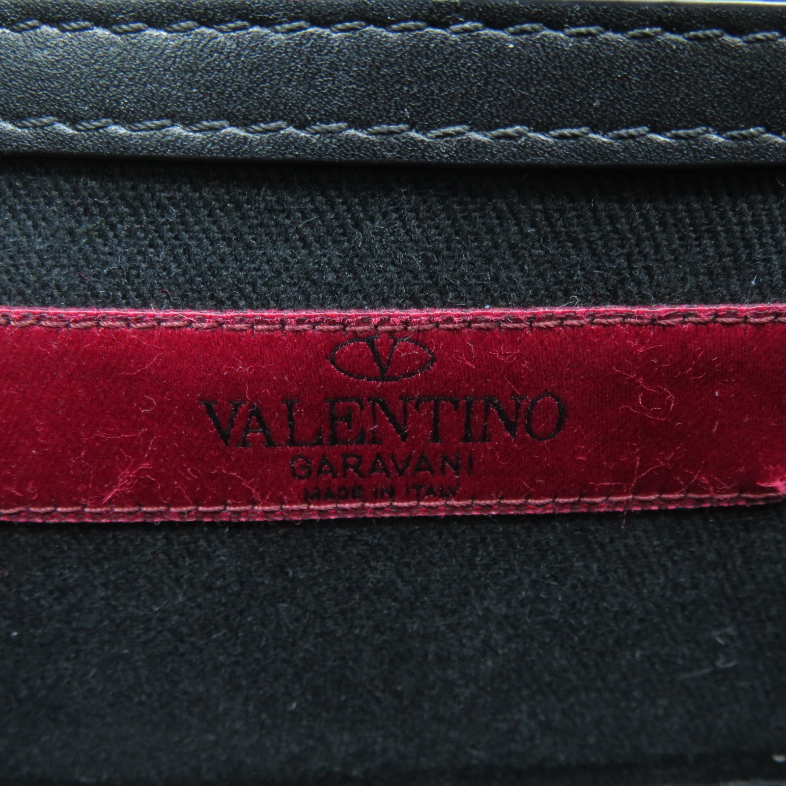 Valentino 牛皮皮革Chain Shoulder Bag金扣鏈帶肩背袋黑色
