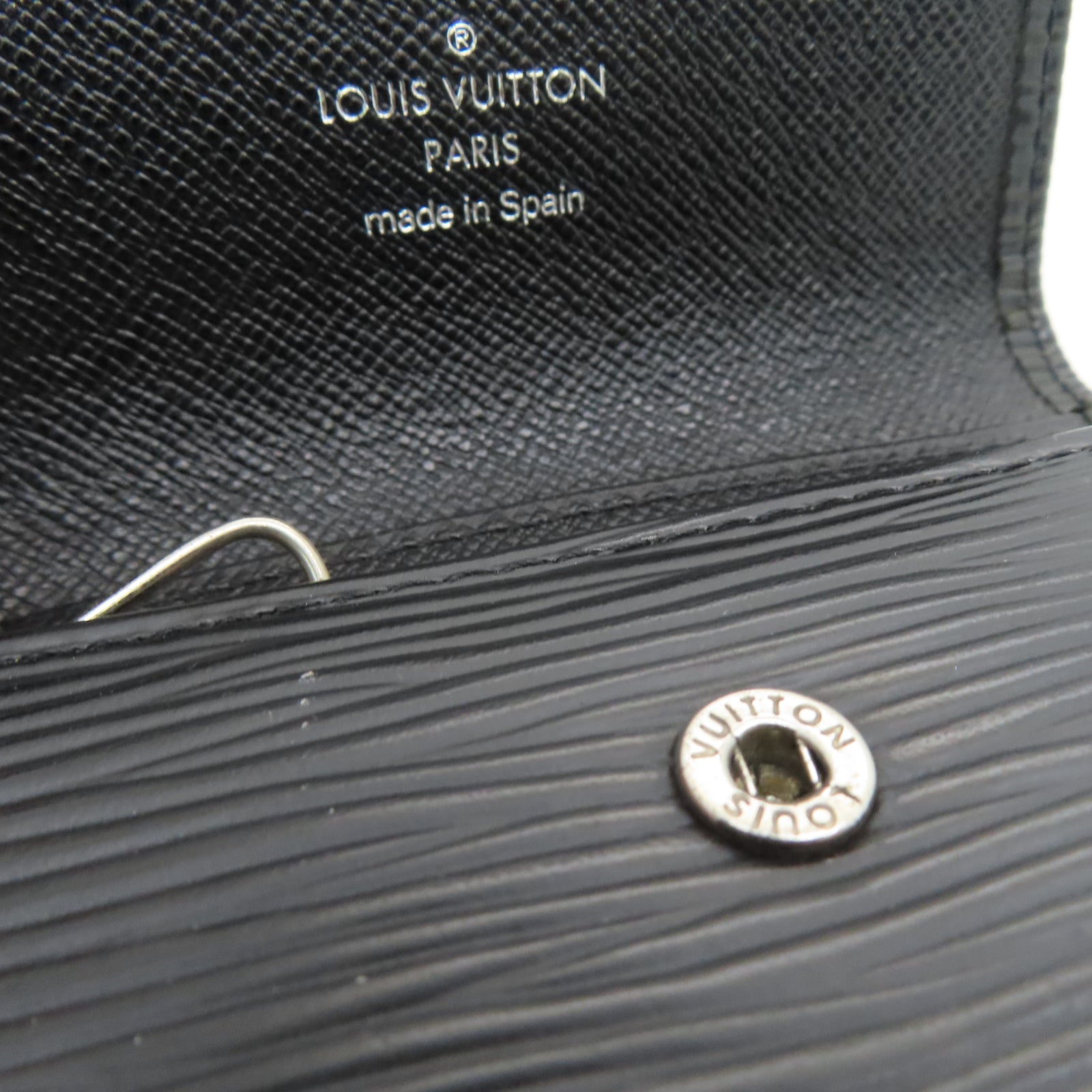 LOUIS VUITTON Epi皮革Key Holder銀扣鑰匙包黑色